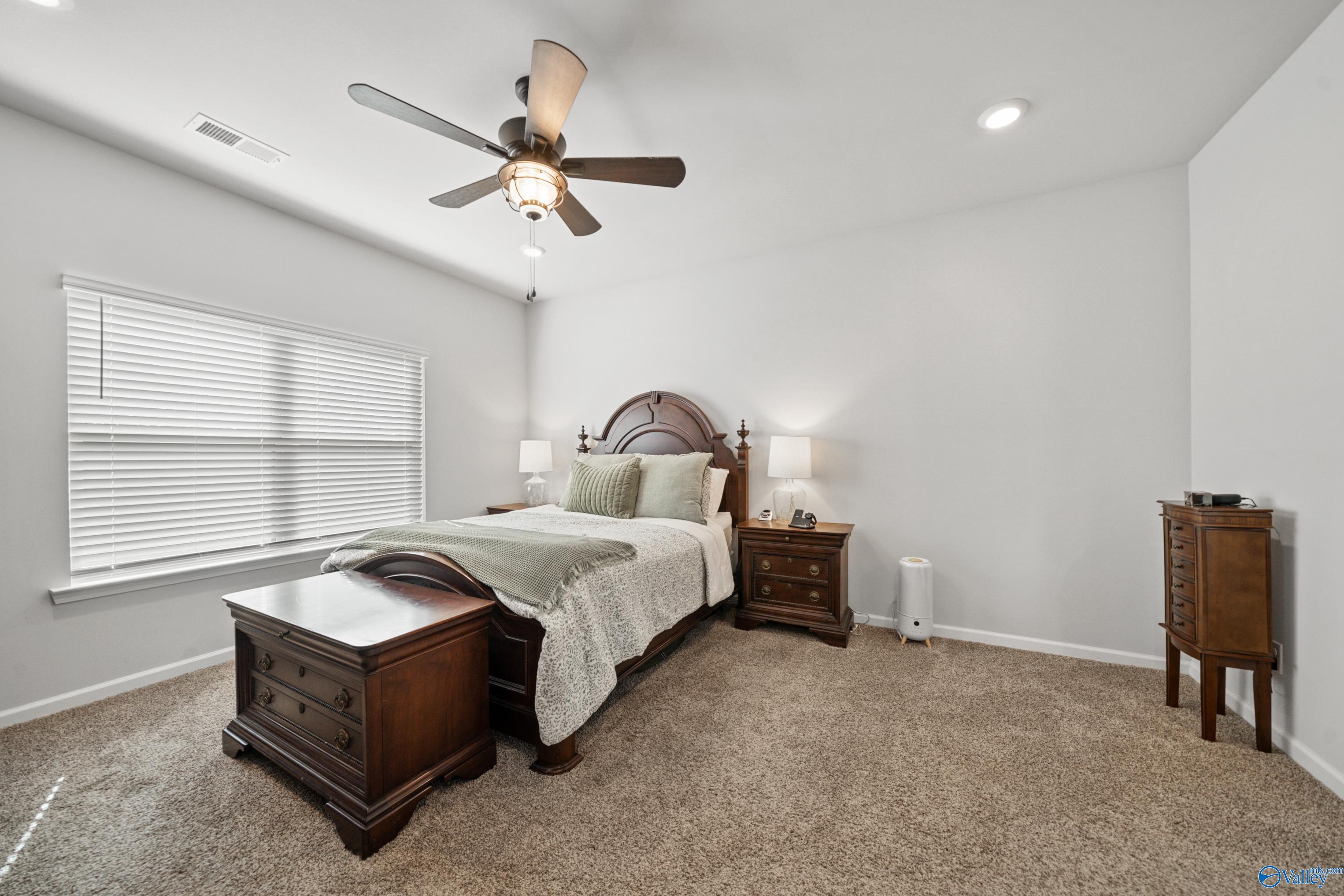 22910 Regent Drive, Athens, Alabama image 31
