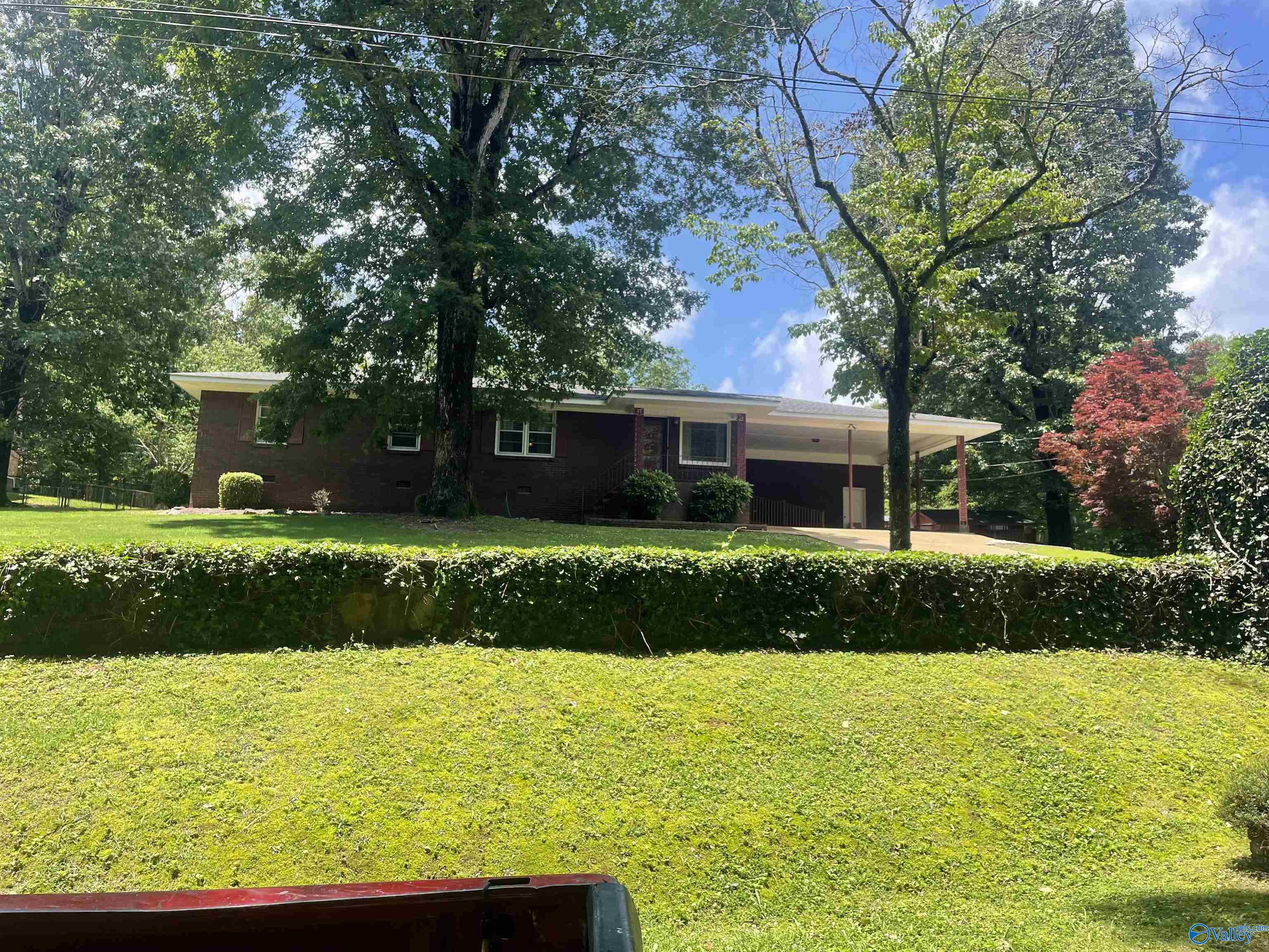 340 White Street, Gadsden, Alabama image 1