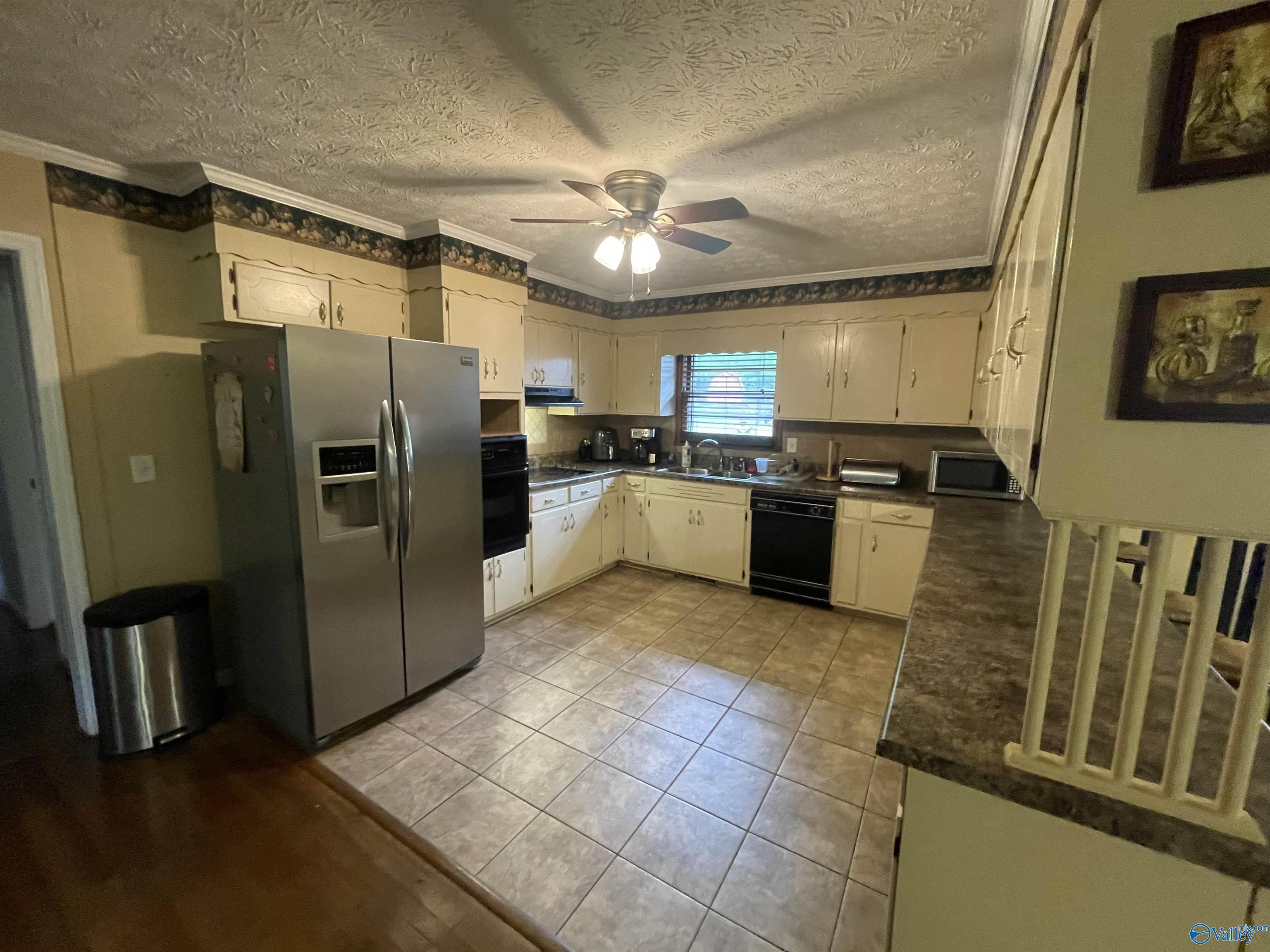 340 White Street, Gadsden, Alabama image 5