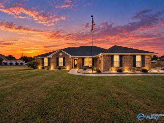 129 EDGEBROOK DR, ARDMORE, AL 35739 - Image 0e3b3cf71fcd8b0d46222450ad1a8ffe/4037251104