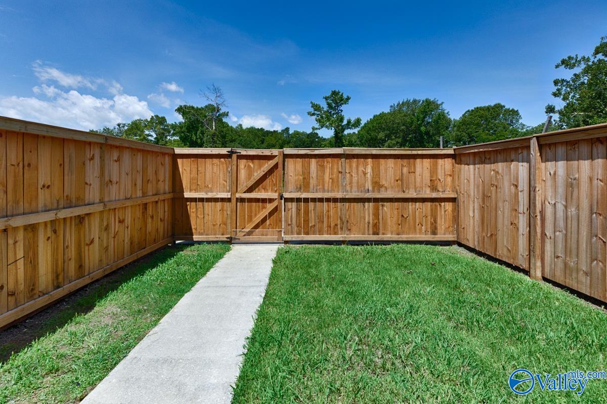 2911 Frost Drive, Decatur, Alabama image 4