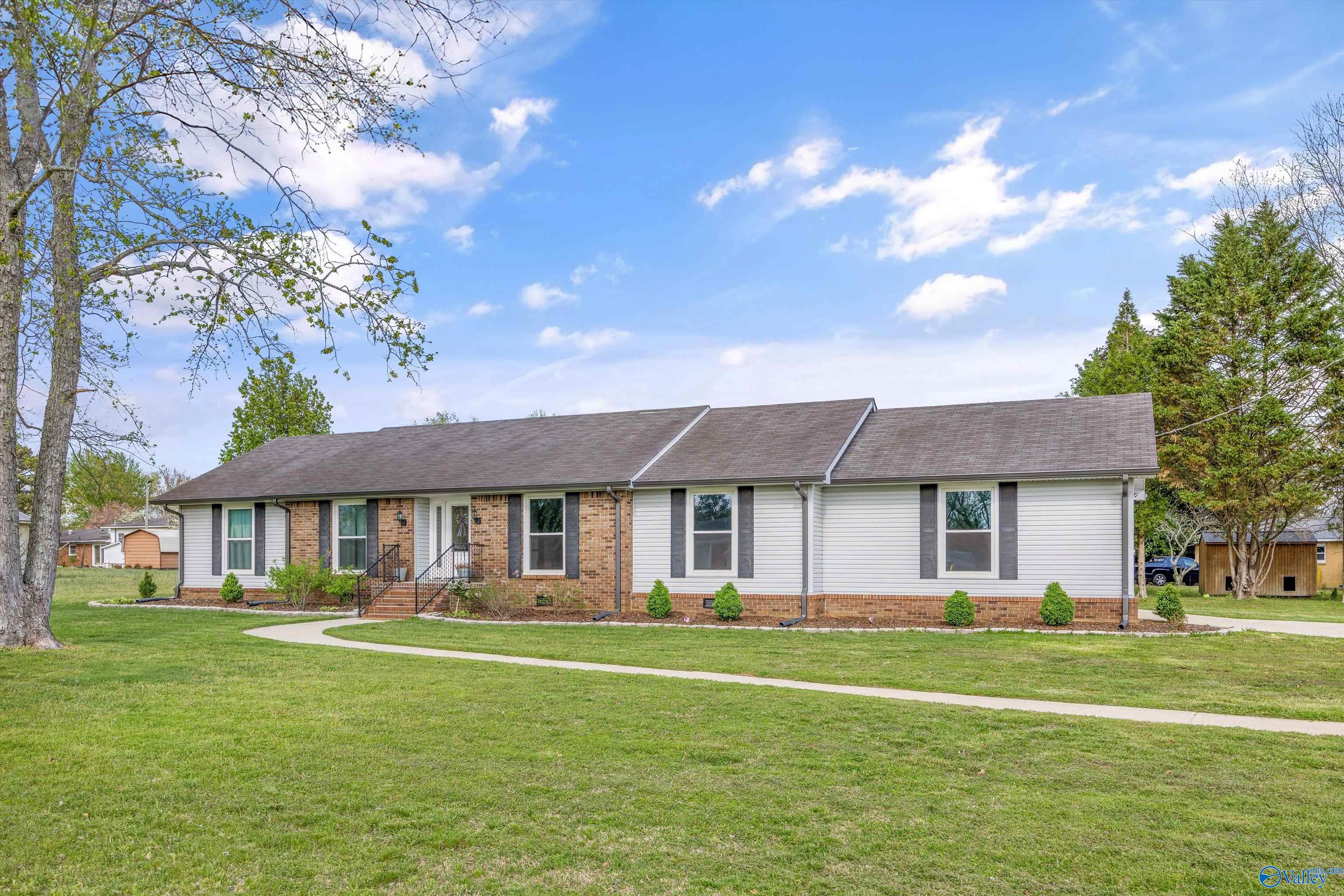 26905 Pattie Lane, Ardmore, Tennessee image 1