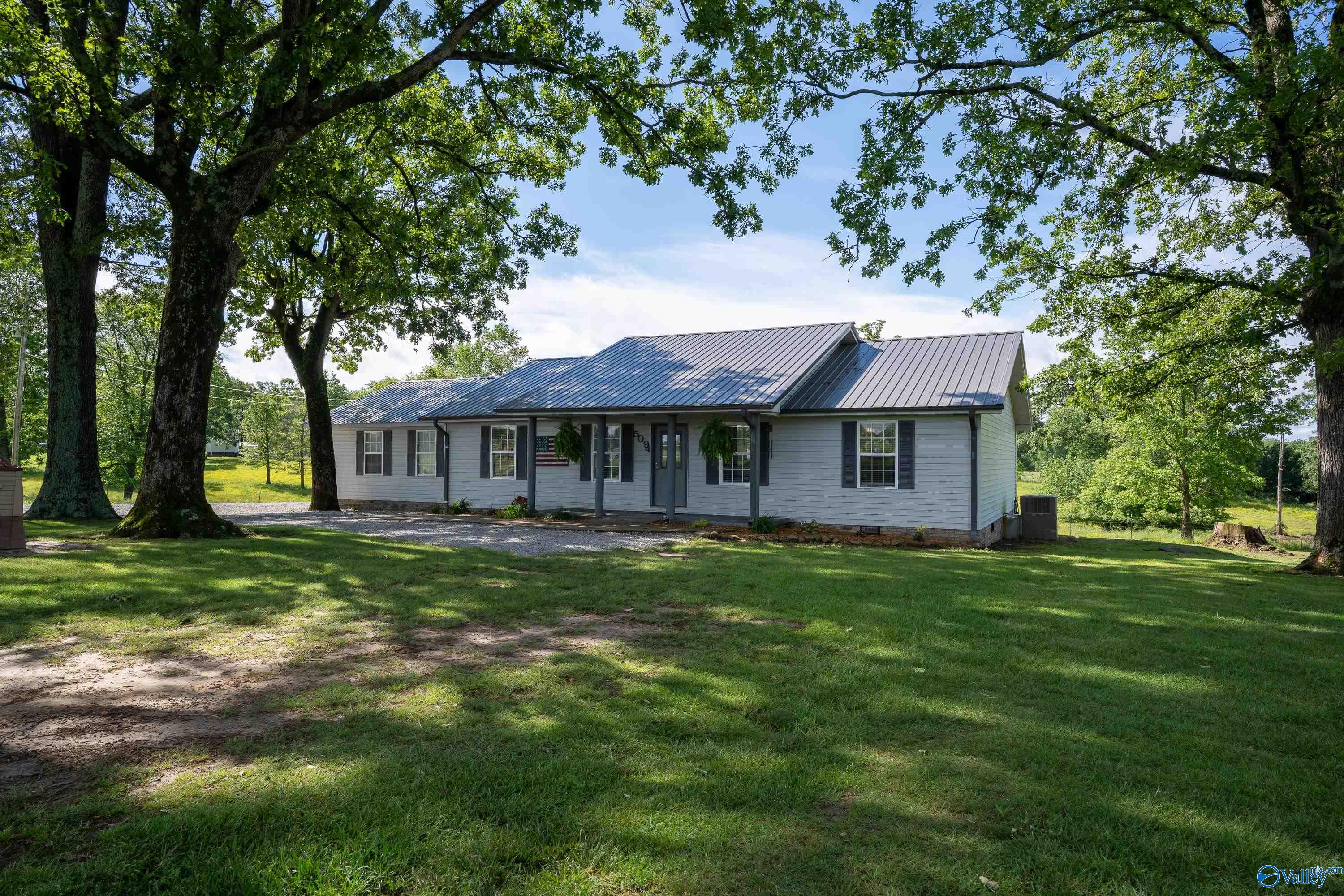 5094 County Road 159, Ider, Alabama image 1