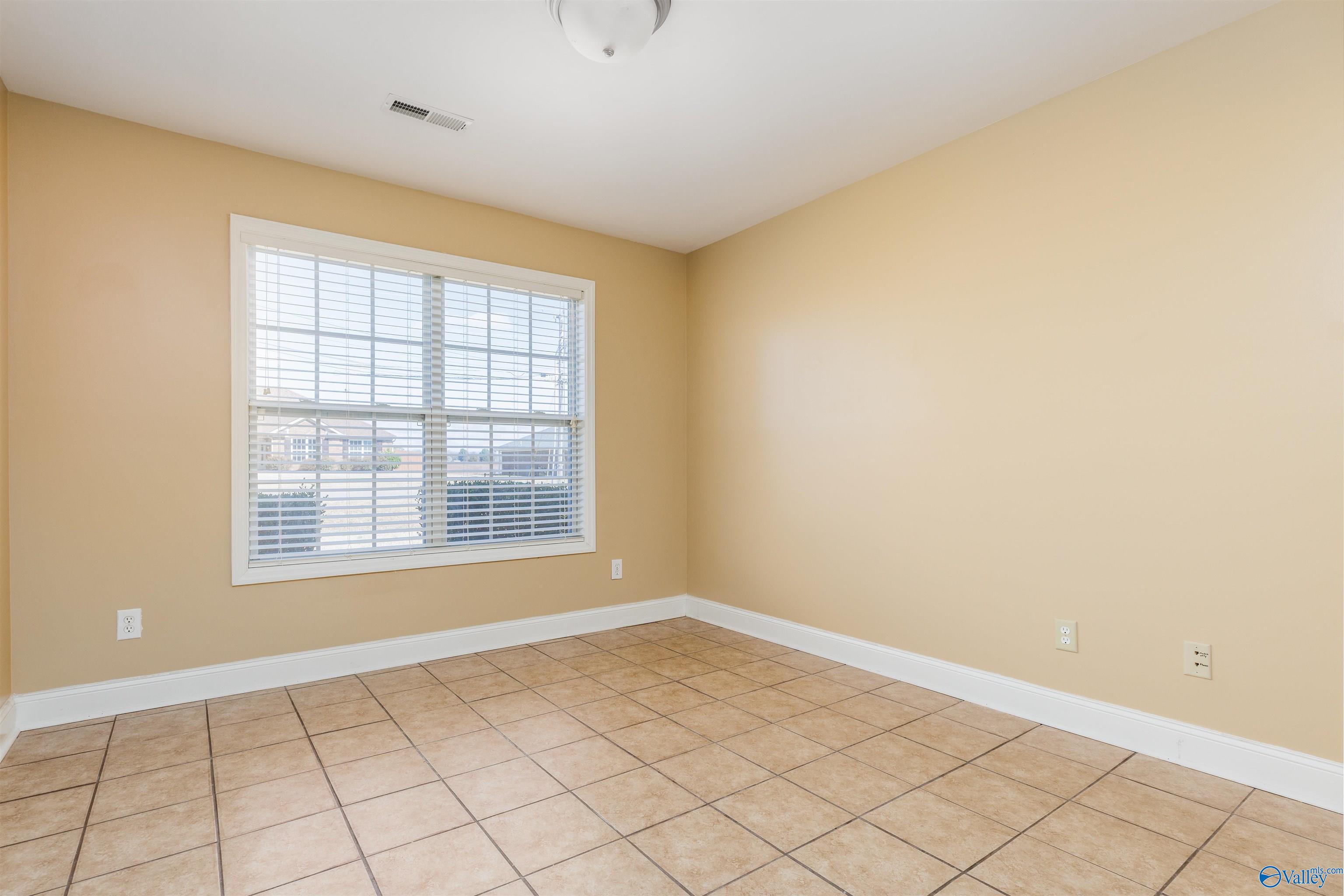 100 Glenfield Court, Huntsville, Alabama image 16