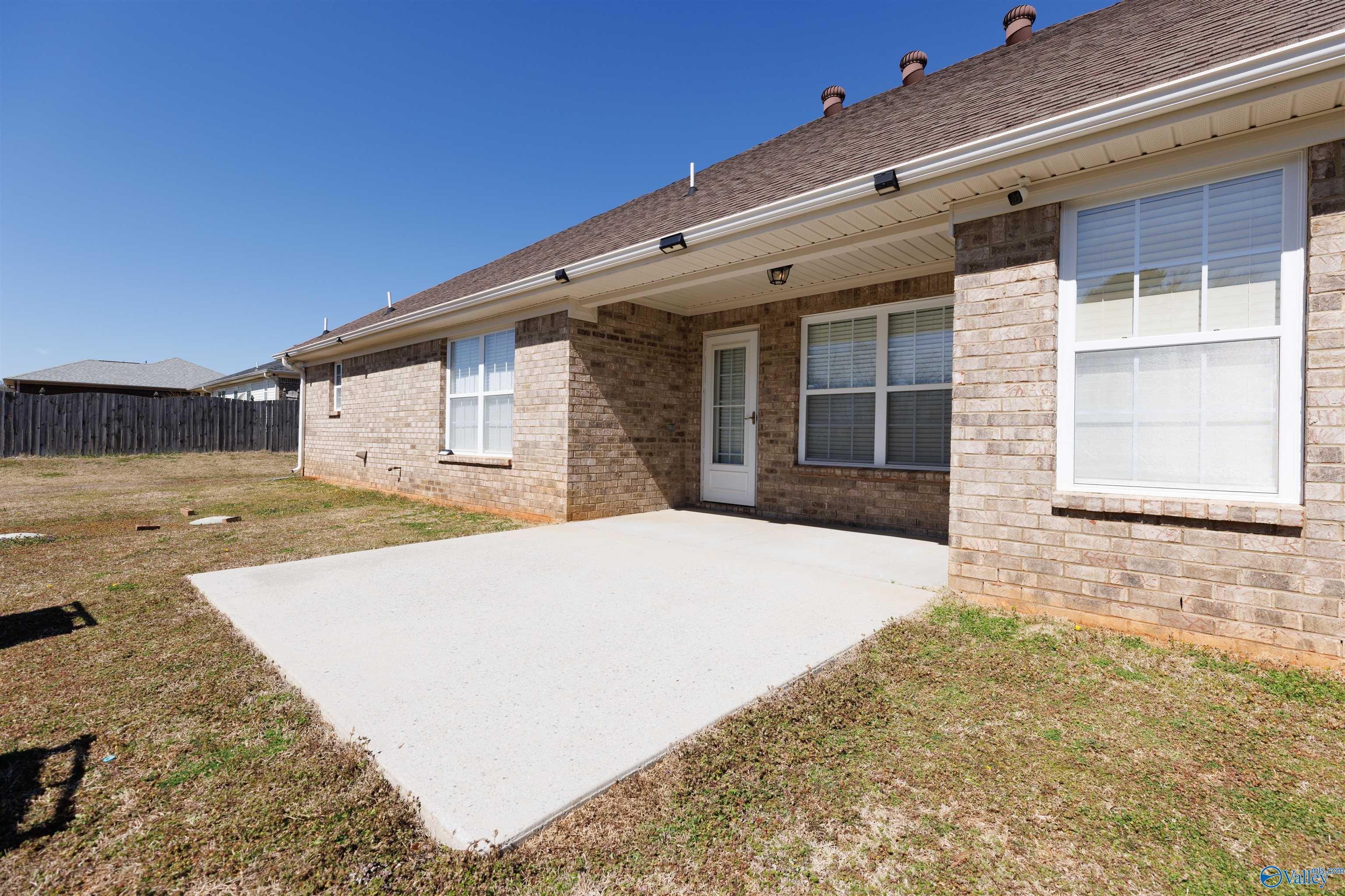 100 Glenfield Court, Huntsville, Alabama image 24