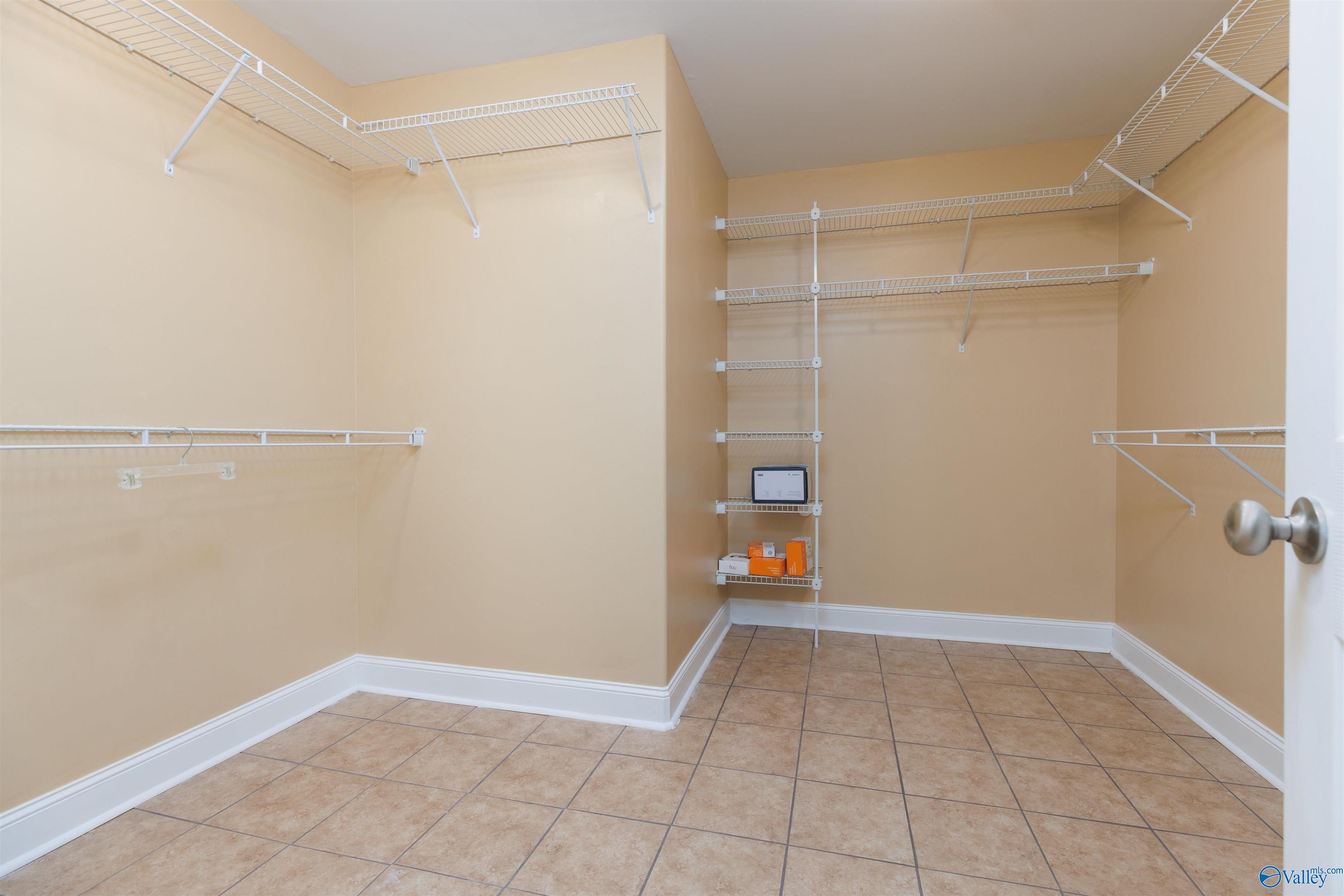 100 Glenfield Court, Huntsville, Alabama image 15