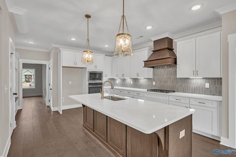 Homes For Sale - 22411 Players Lane<br/> Athens, AL 35613