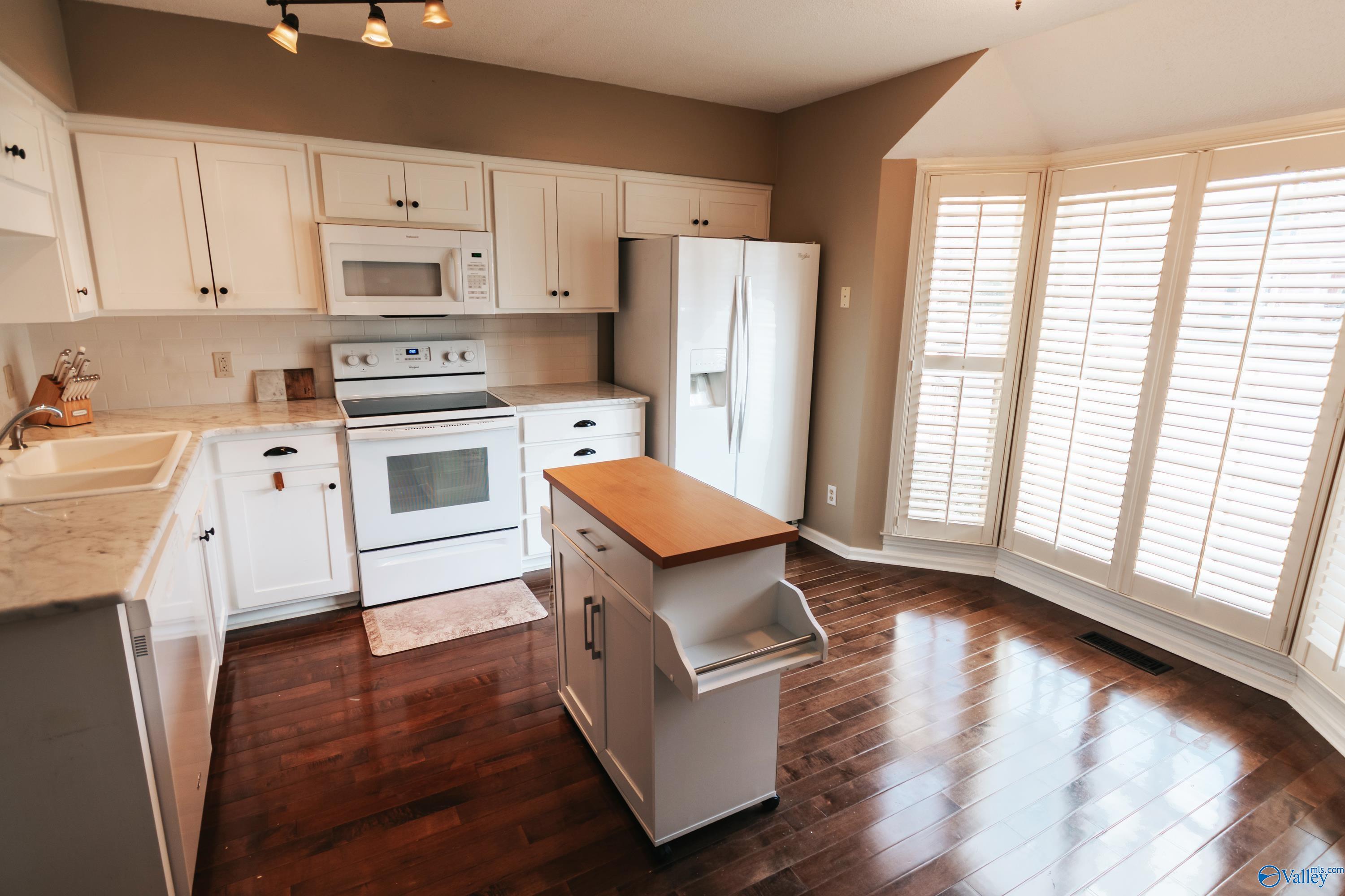 235 Inverness Drive #235, Huntsville, Alabama image 18