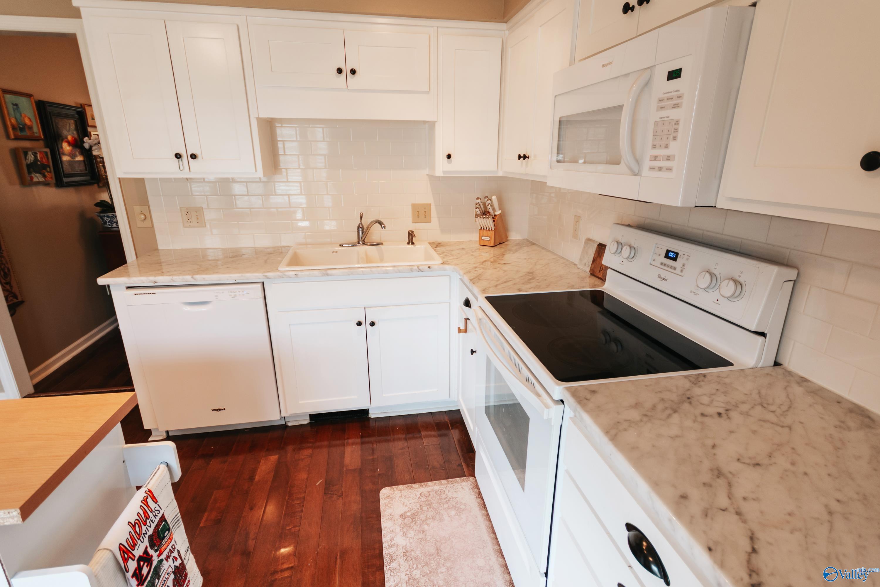 235 Inverness Drive #235, Huntsville, Alabama image 19