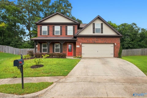 Homes For Sale - 127 Meadowglade Lane<br/> Madison, AL 35758