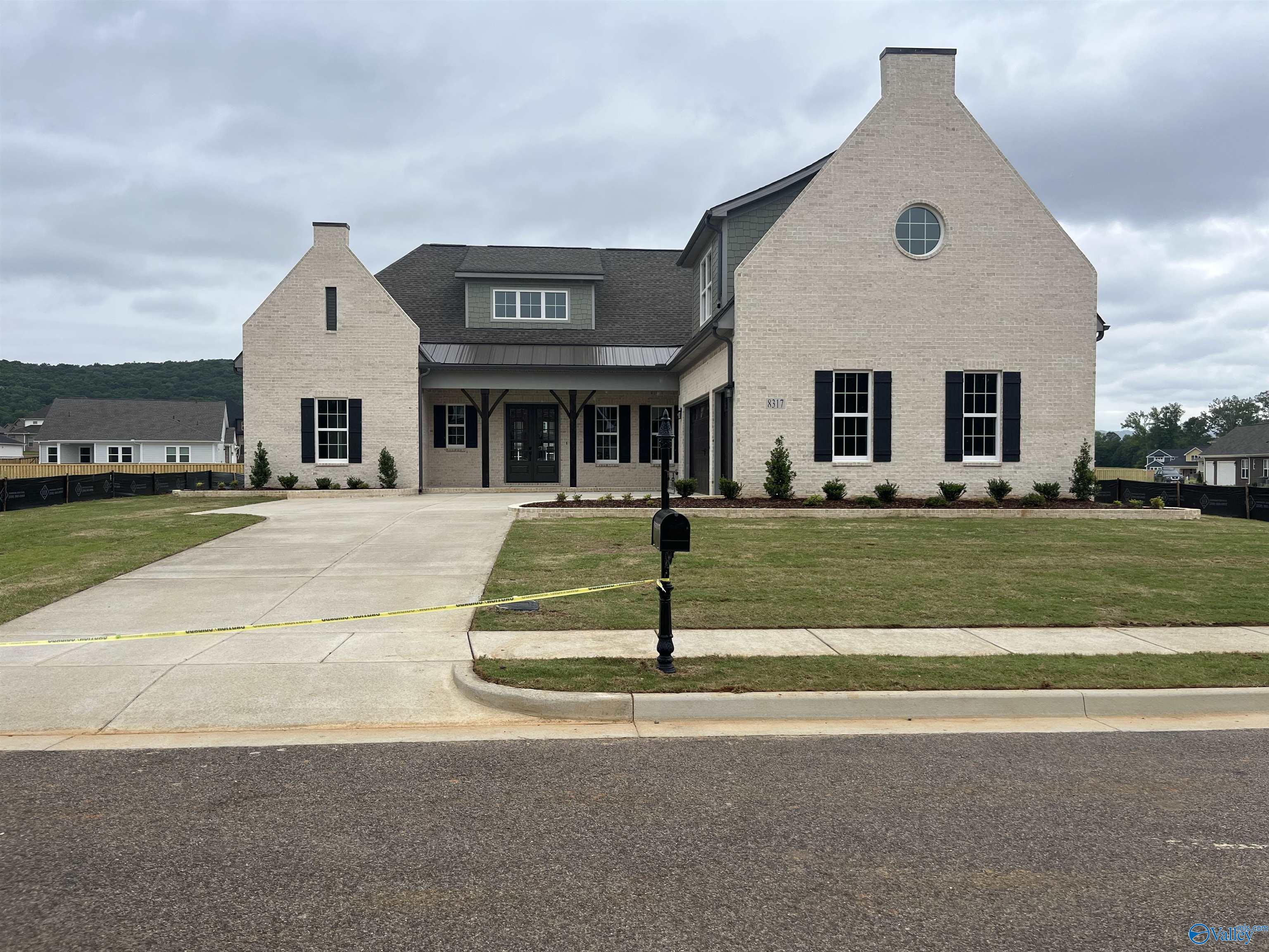 8322 Grayback Boulevard, Owens Cross Roads, Alabama image 1