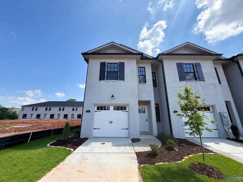 Townhouse For Rent - 18 Whispering Oaks Dr<br/> Huntsville, AL 35824