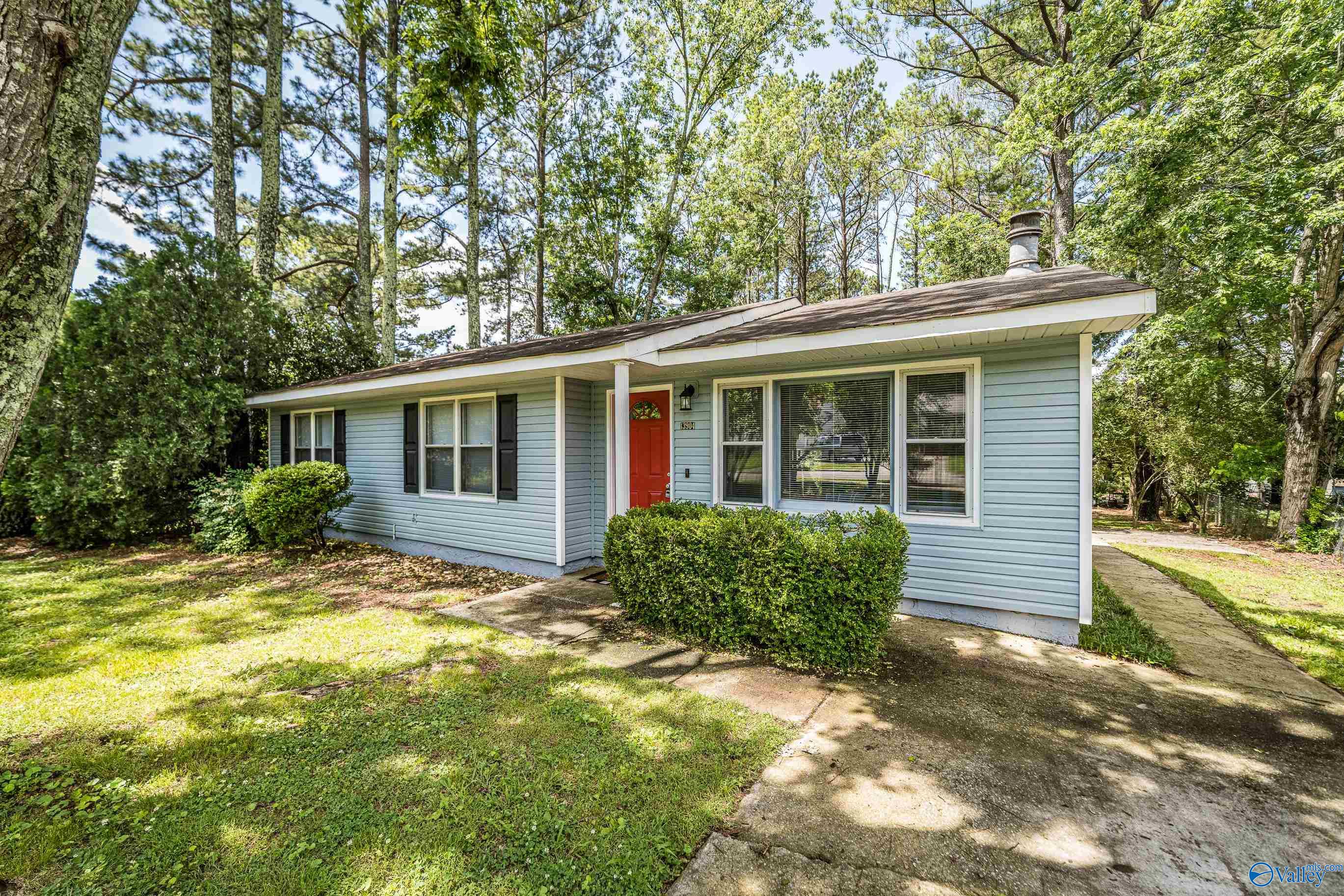 13904 SW Wyandotte Drive, Huntsville, Alabama image 2