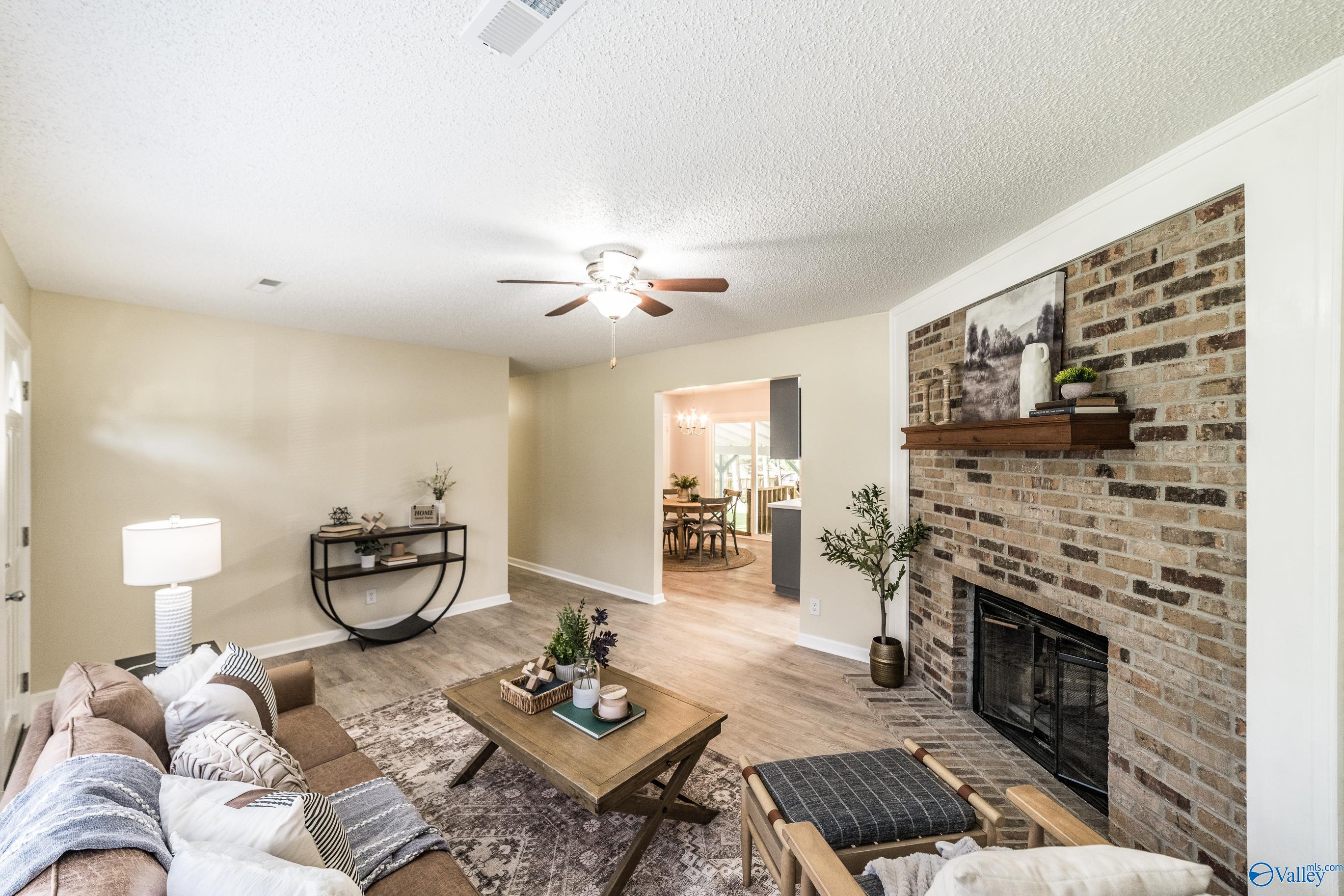 13904 SW Wyandotte Drive, Huntsville, Alabama image 4