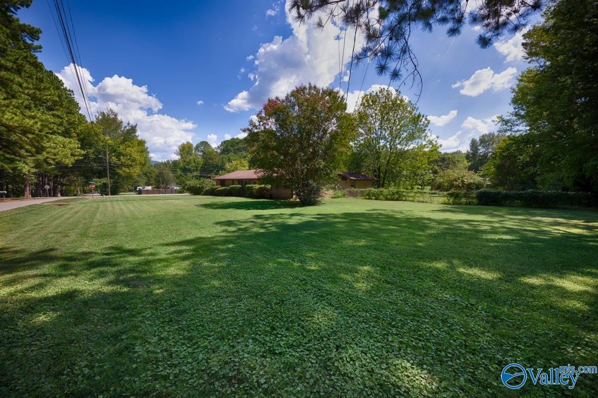 818 Dellwood Road SE