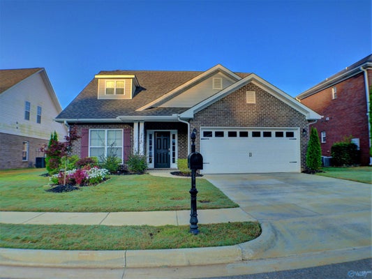 210 PROPERZI WAY SW, HUNTSVILLE, AL 35824 - Image 0f5ca705659a4e89d7ebf54d1afc233b/1416611762