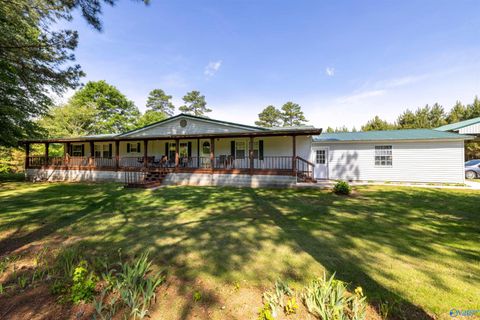 Mobile Home For Sale - 28651 State Highway 253<br/> Marion County, Hackleburg, AL 35564
