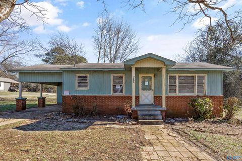 Photo of 3506 Gay Street, Huntsville, AL 35810 (MLS # 21909642)