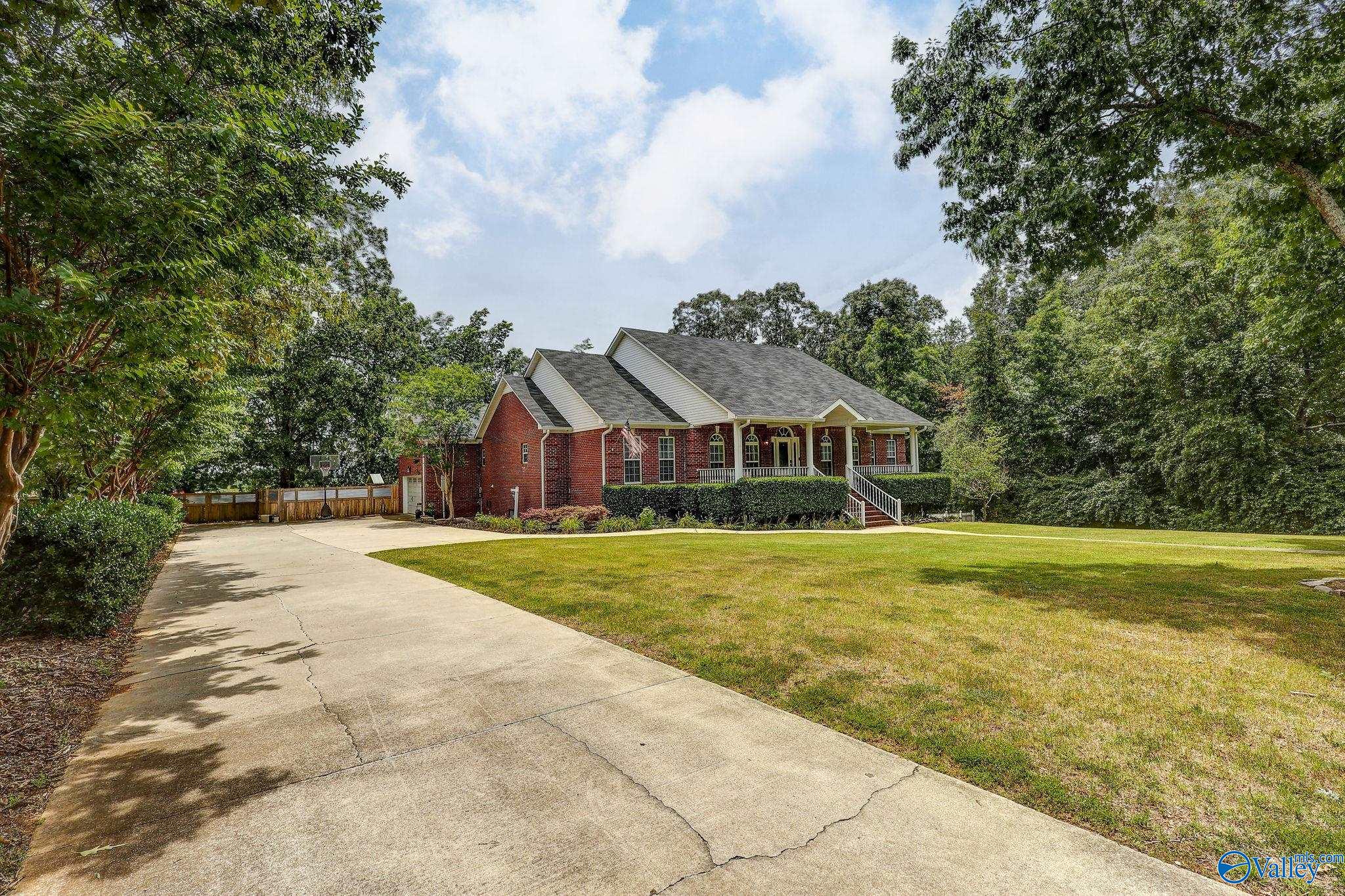 11132 John Pugh Road, Tanner, Alabama image 4