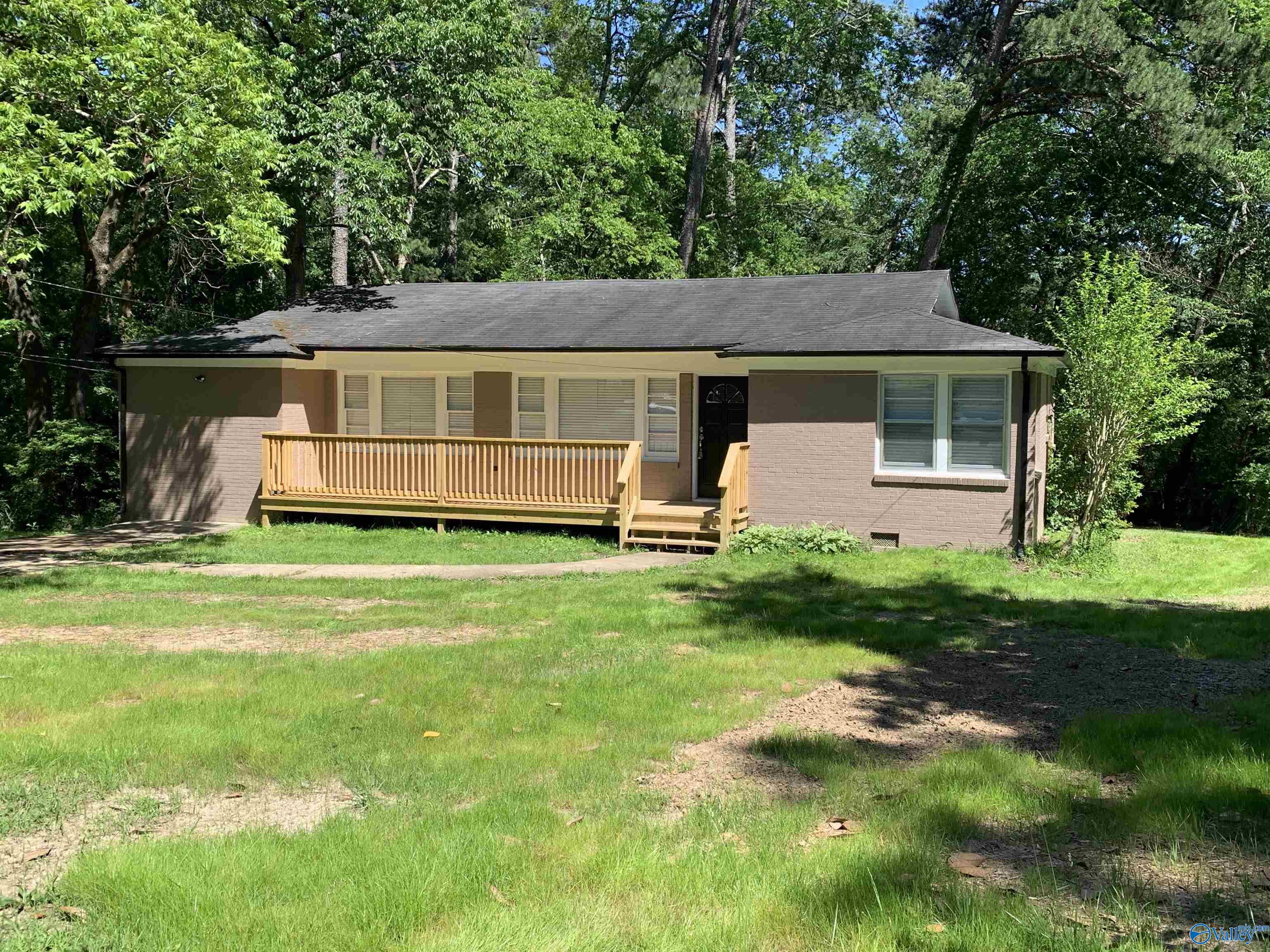 211 Harwood Drive, Gadsden, Alabama image 3