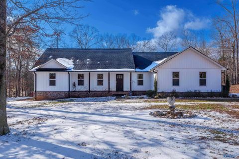 Photo of 11977 Highway 17, Florence, AL 35633 (MLS # 21908546)
