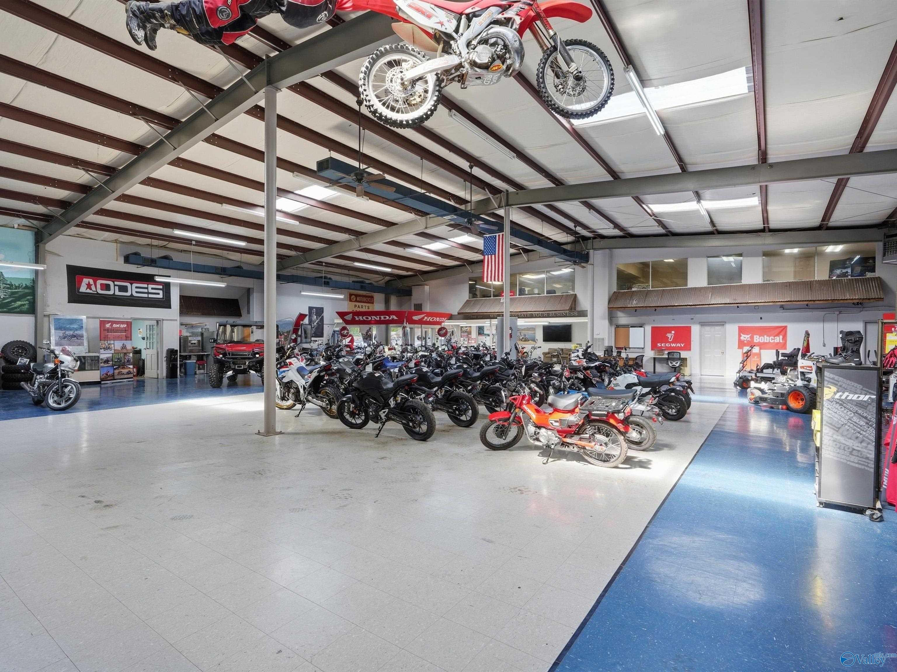 2908 Huntsville Highway