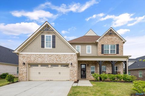 Photo of 110 Williamette Drive, Madison, AL 35756 (MLS # 21916901)