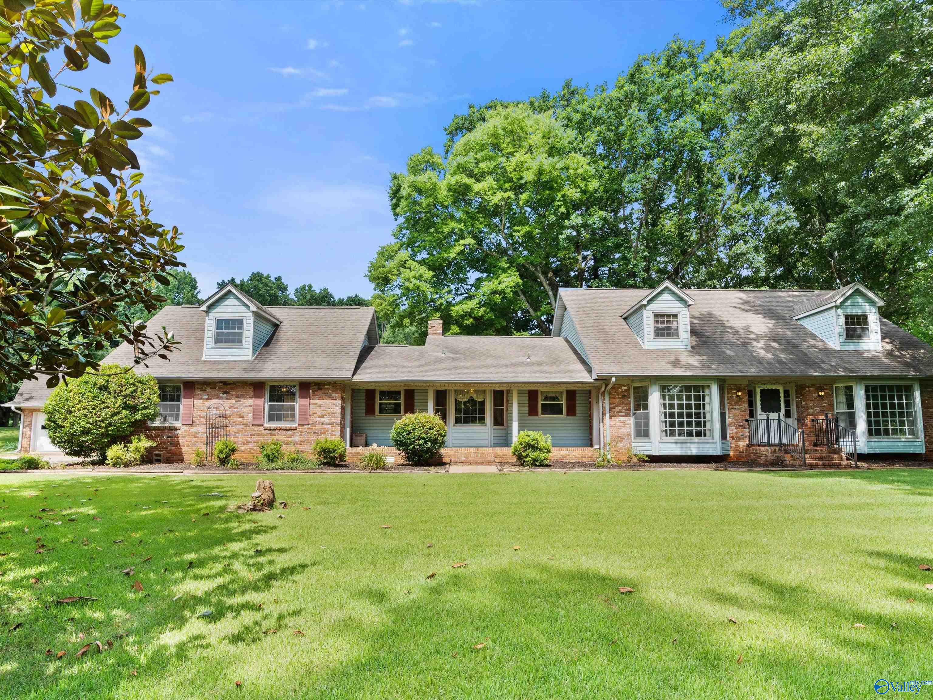 214 Rainbow Drive