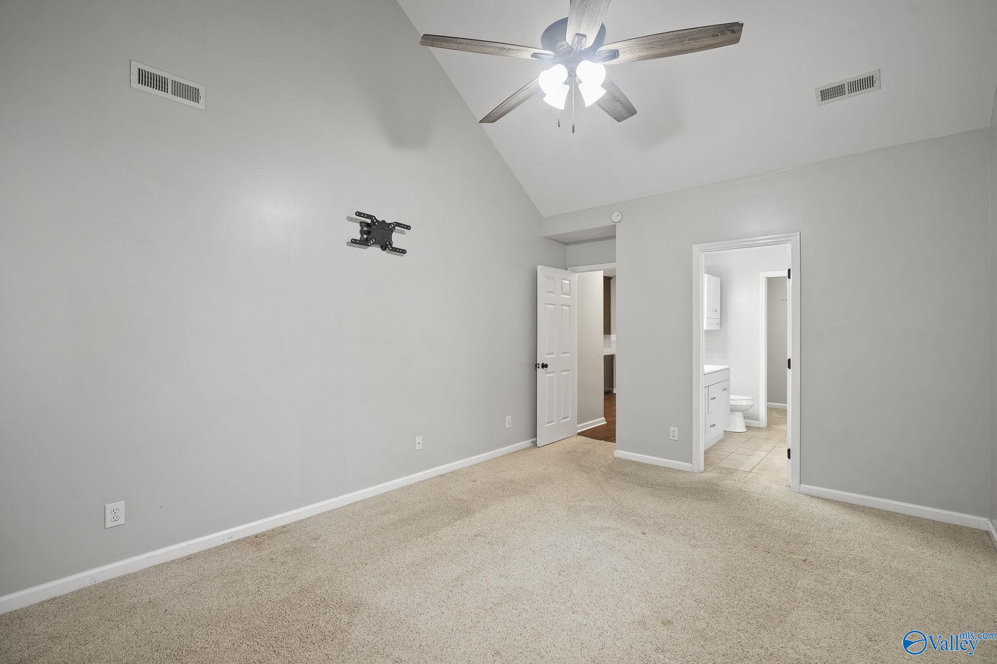 1259 Cave Spring Road, Owens Cross Roads, Alabama image 13