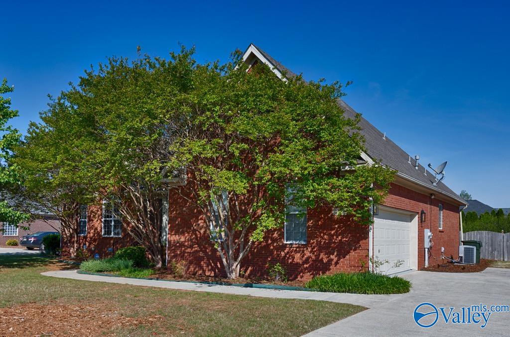 126 Tall Sky Lane, Huntsville, Alabama image 3
