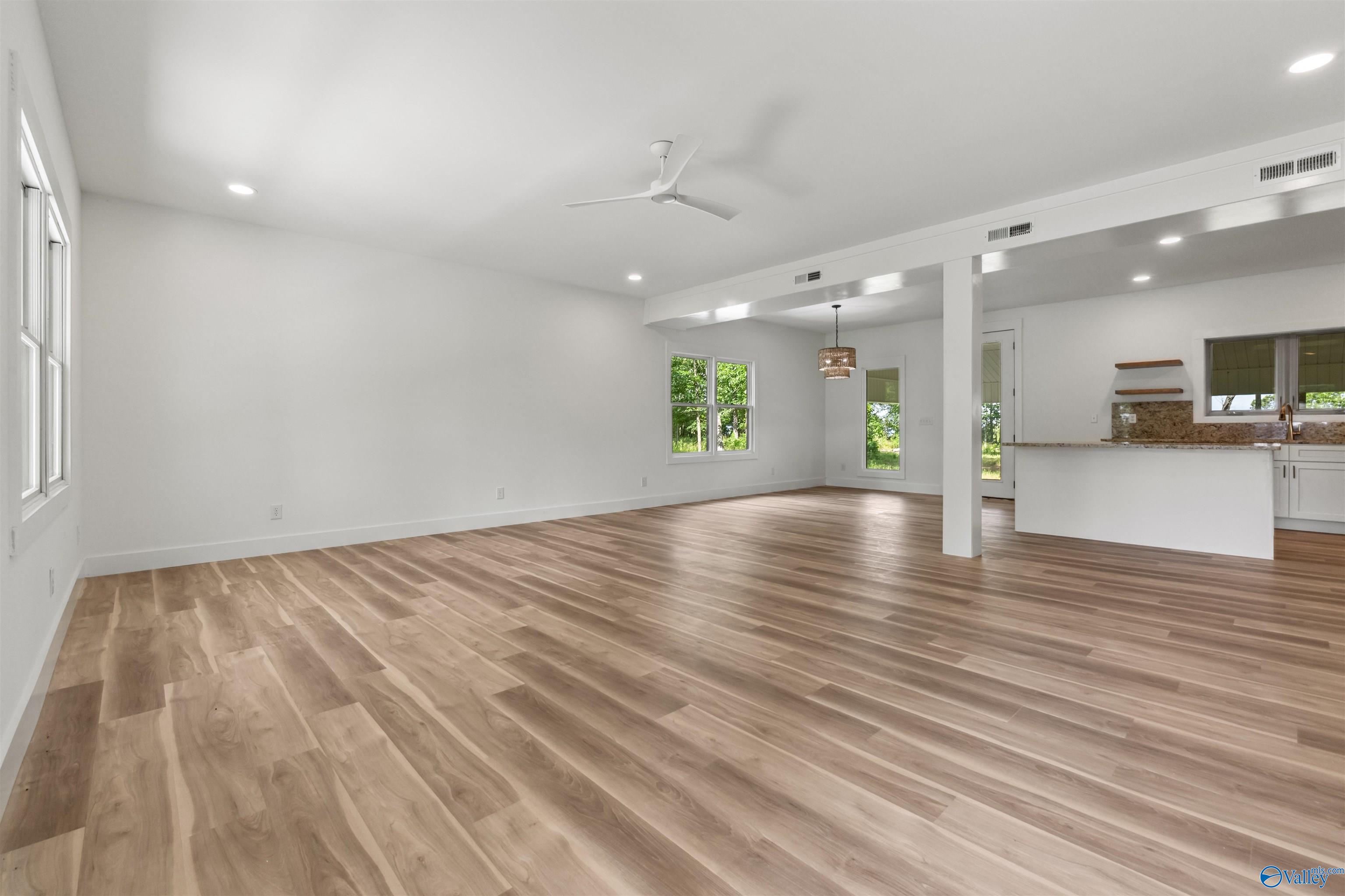 191 Scenic Drive, Section, Alabama image 5