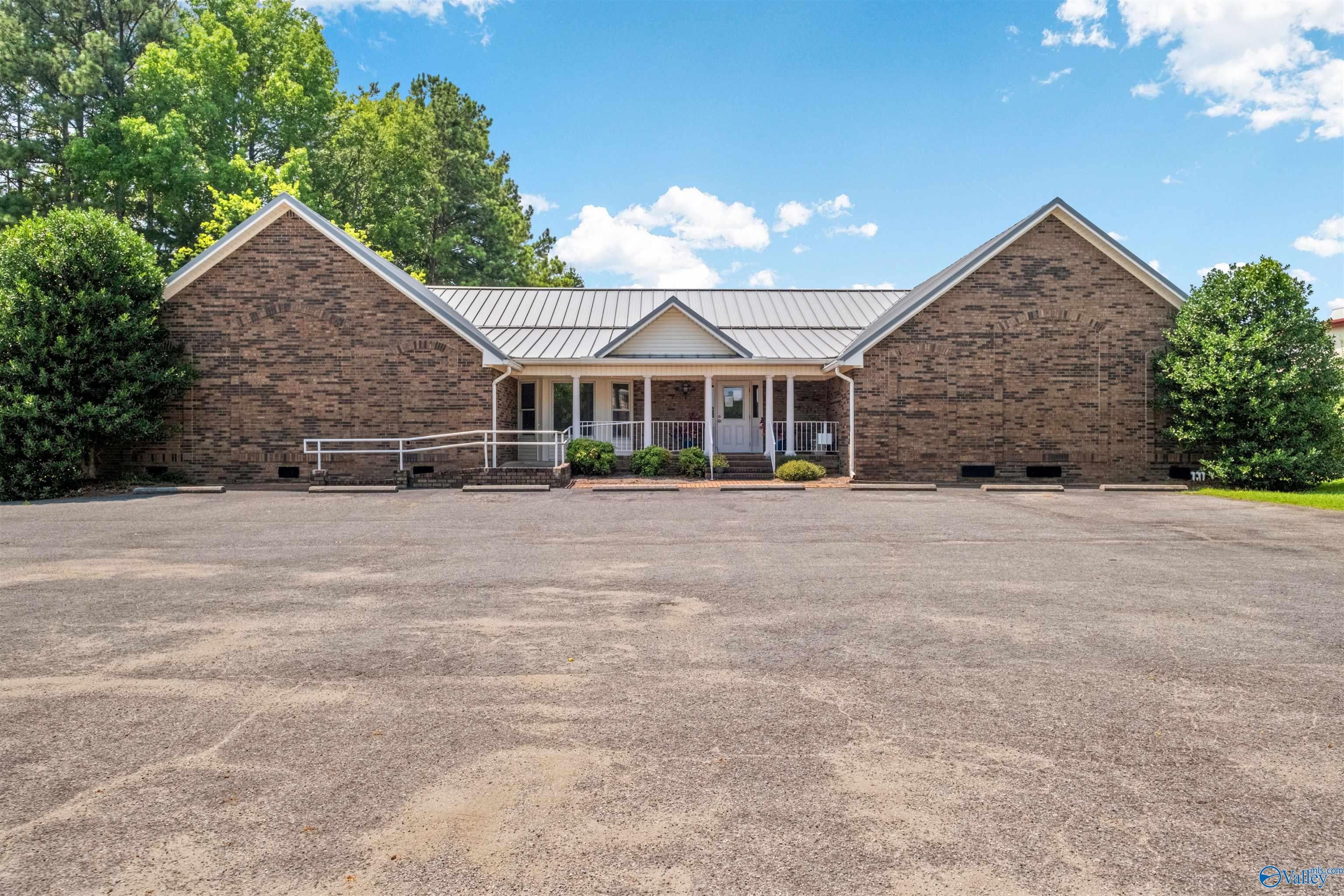 1475 SW 1St Ave, Jacksonville, AL 36265