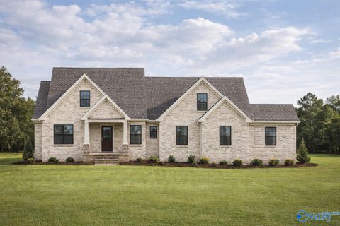 Apartment For Sale - 140 County Road 681<br/> Cullman, AL 35055