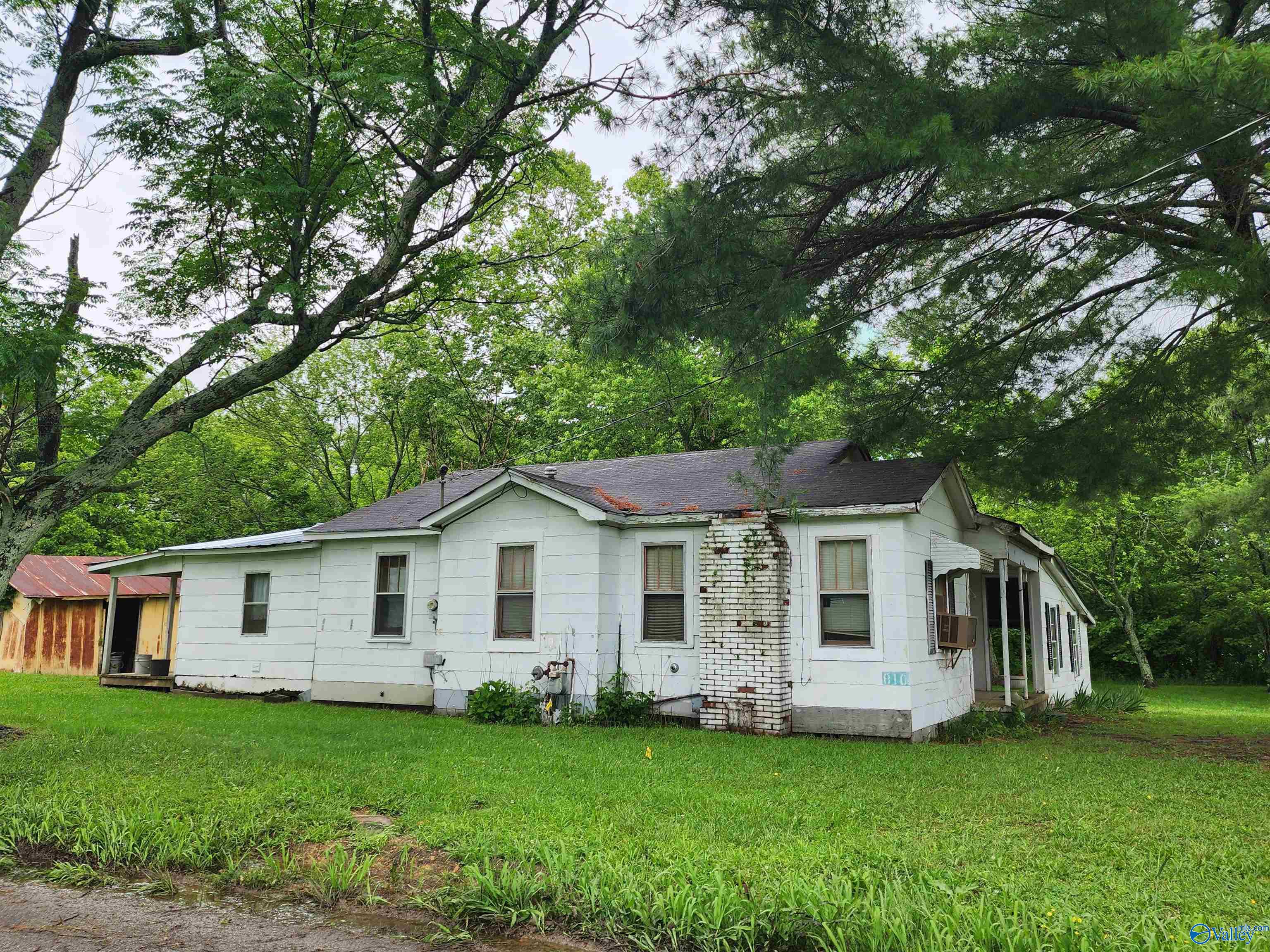 810 Summerville Road, Boaz, Alabama image 3