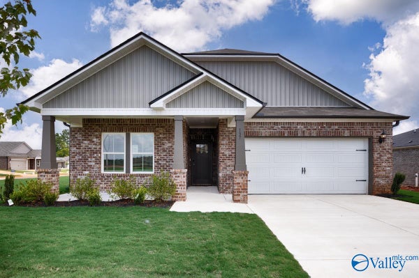 137 SHEARWATER DR, MERIDIANVILLE, AL 35759 - Image 106406fa7a3269d8af8e1ed622251fca/3765451051