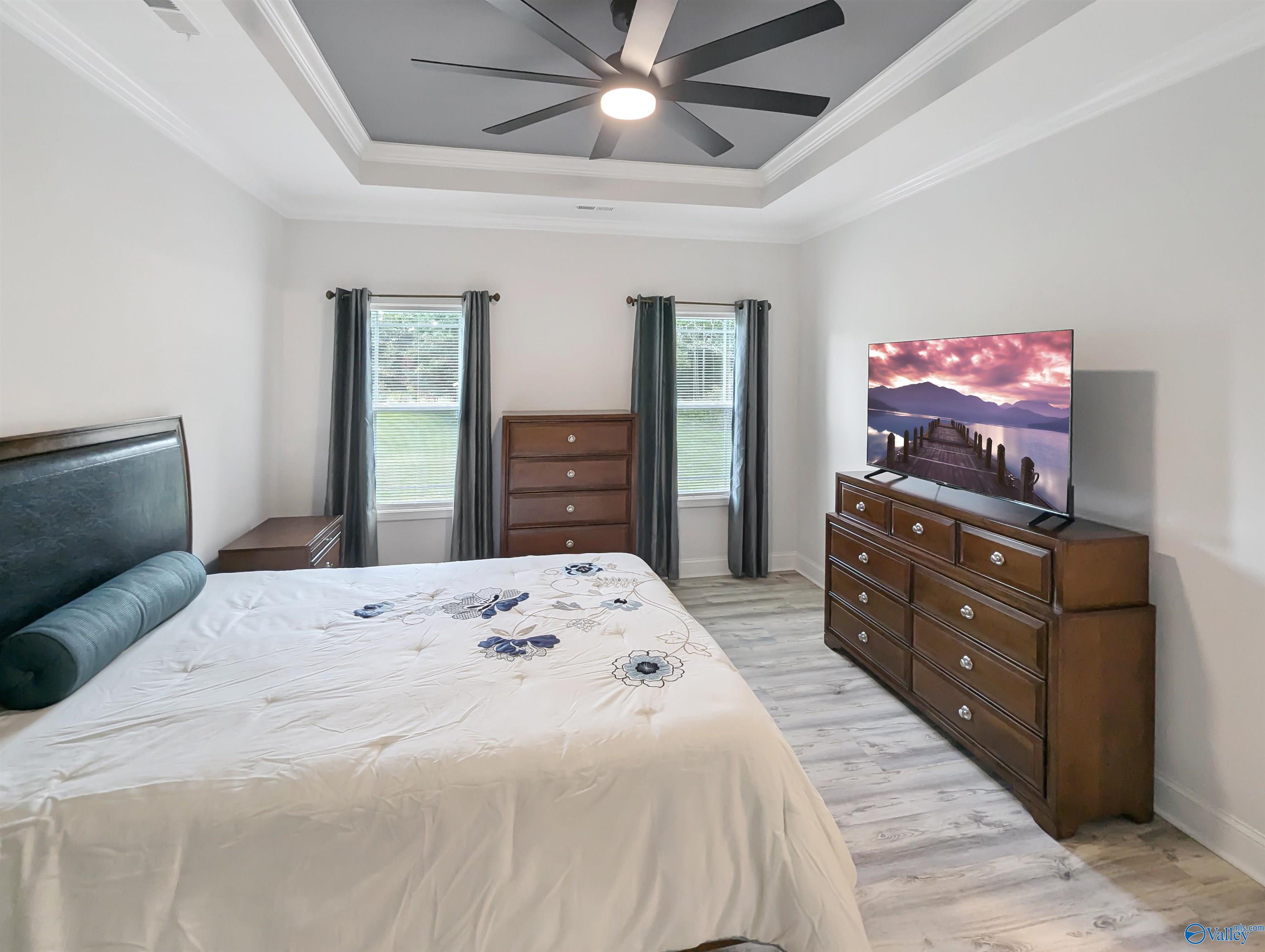 Picture for the property 1822789, 4 beds, 2 baths