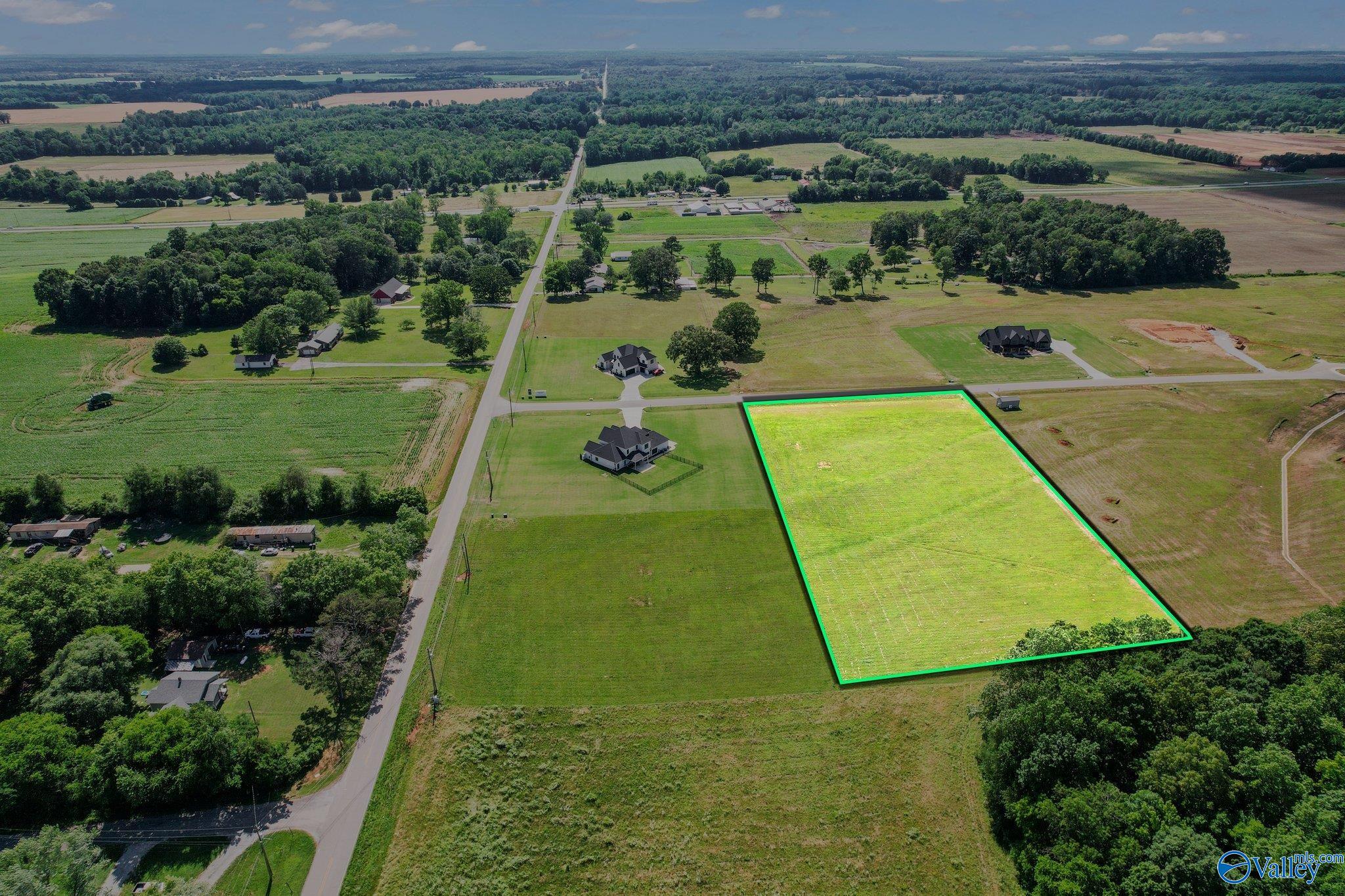 105 Sydney School Way, Hazel Green, Alabama image 1