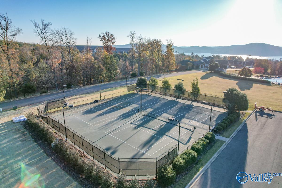 109 Eagle Ridge Drive, Guntersville, Alabama image 2