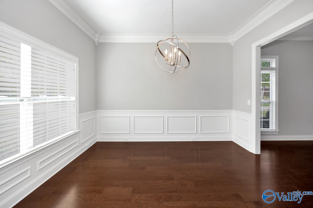 1124 Corner Brook NW