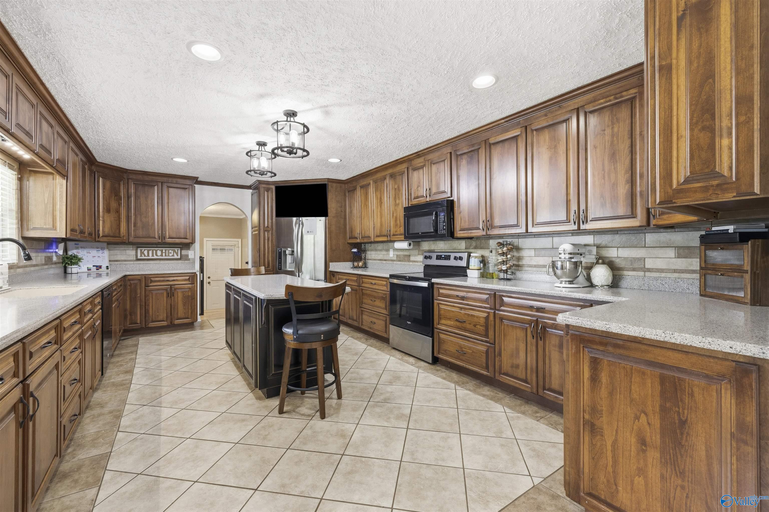 631 Old Highway 35 E