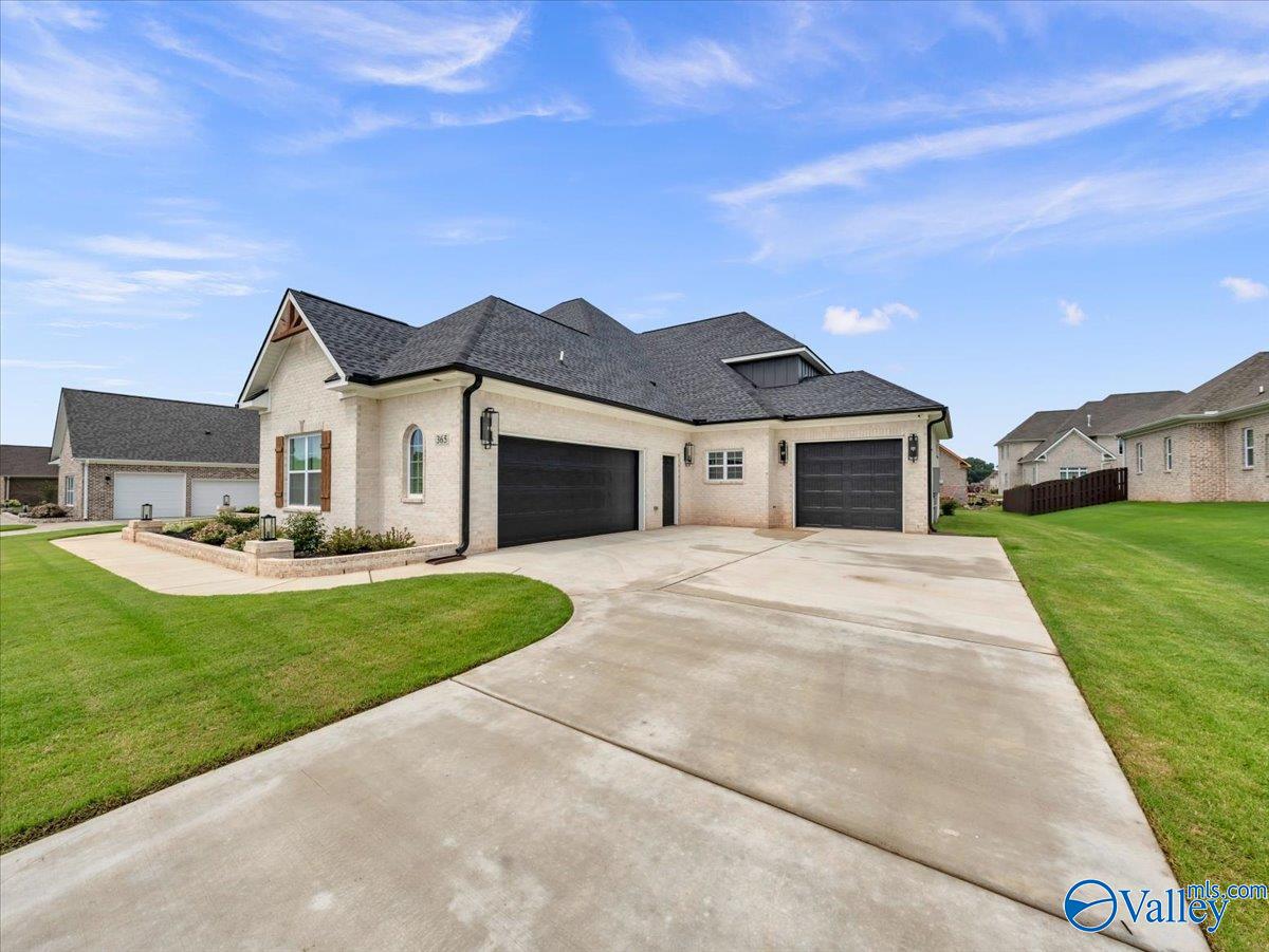 365 Kendallwood Drive