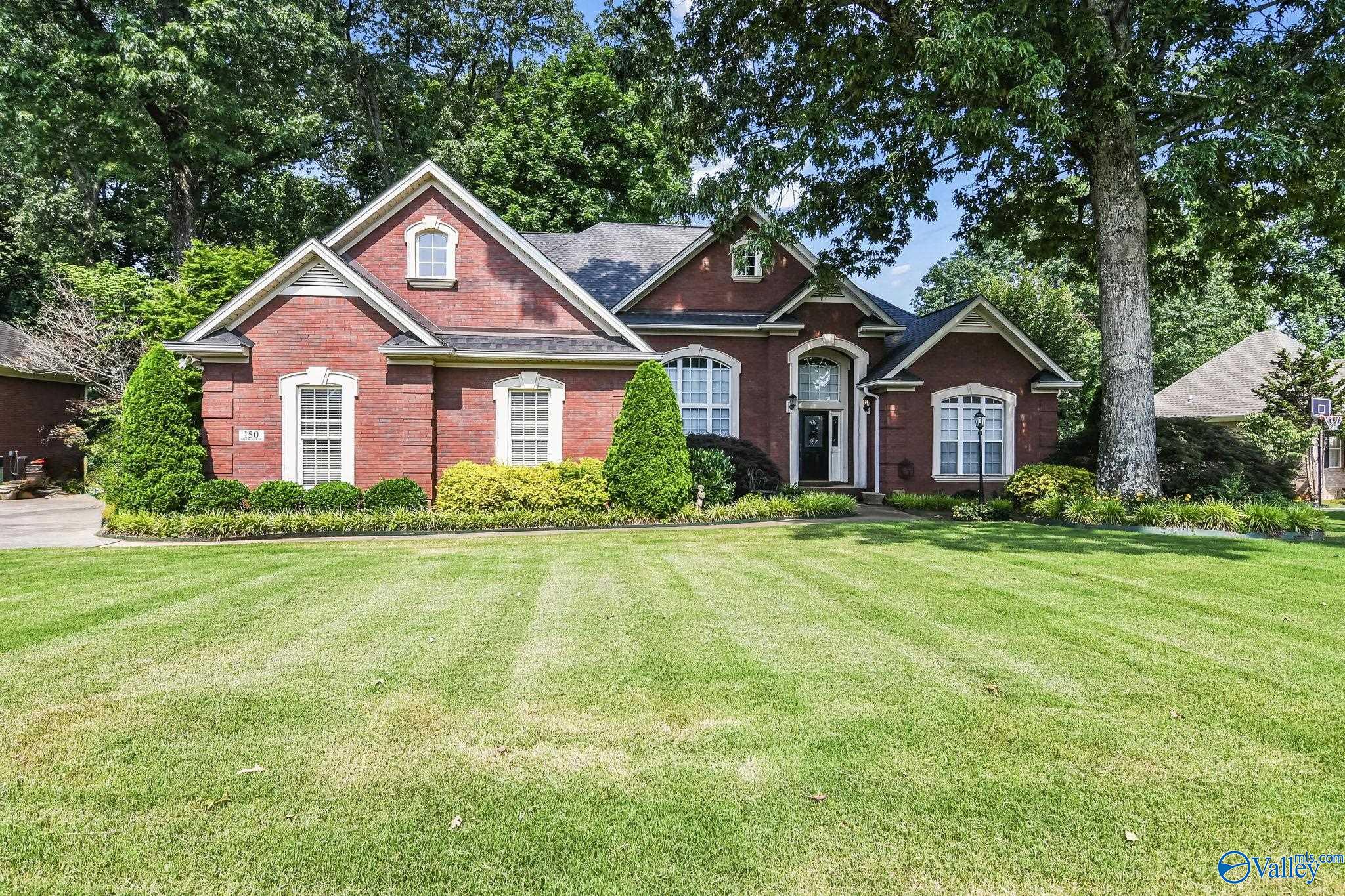 150 Greenlawn Drive, Meridianville, Alabama image 1