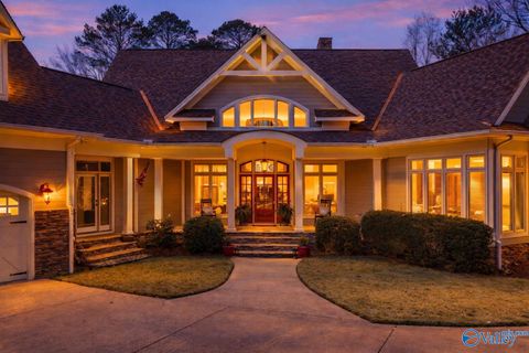 Photo of 750 Cherokee Ridge Drive, Union Grove, AL 35175 (MLS # 21919327)
