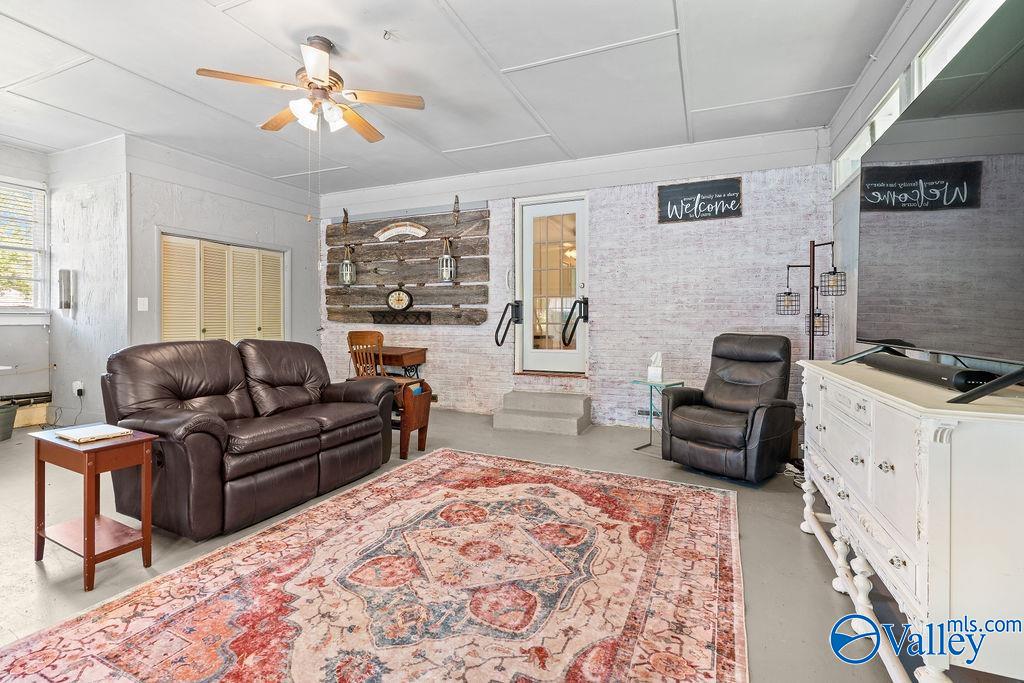 1796 Old Big Cove Road, Owens Cross Roads, Alabama image 20