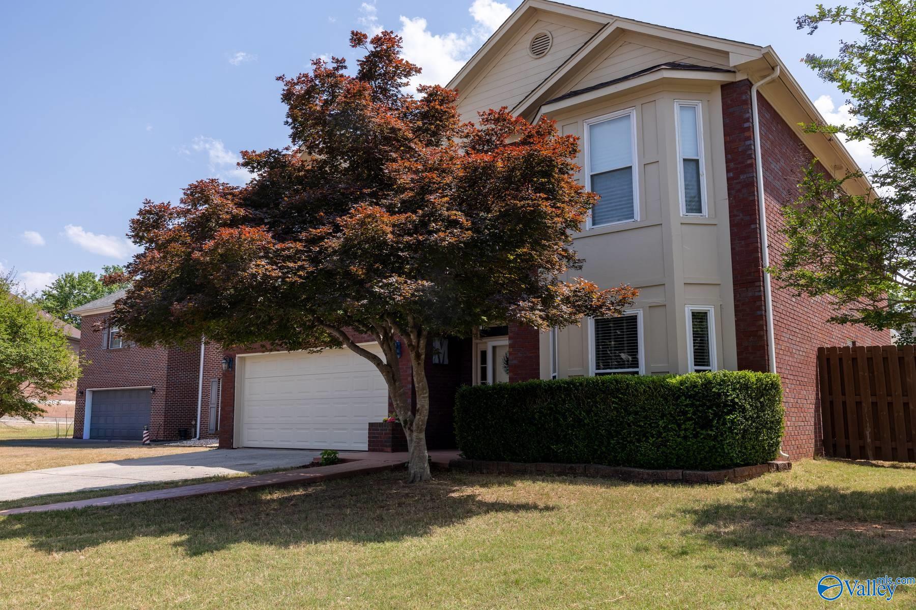 105 Lancaster Court SW