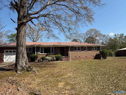 Homes For Sale - 618 Greenwood Avenue<br/> Etowah County, Gadsden, AL 35903