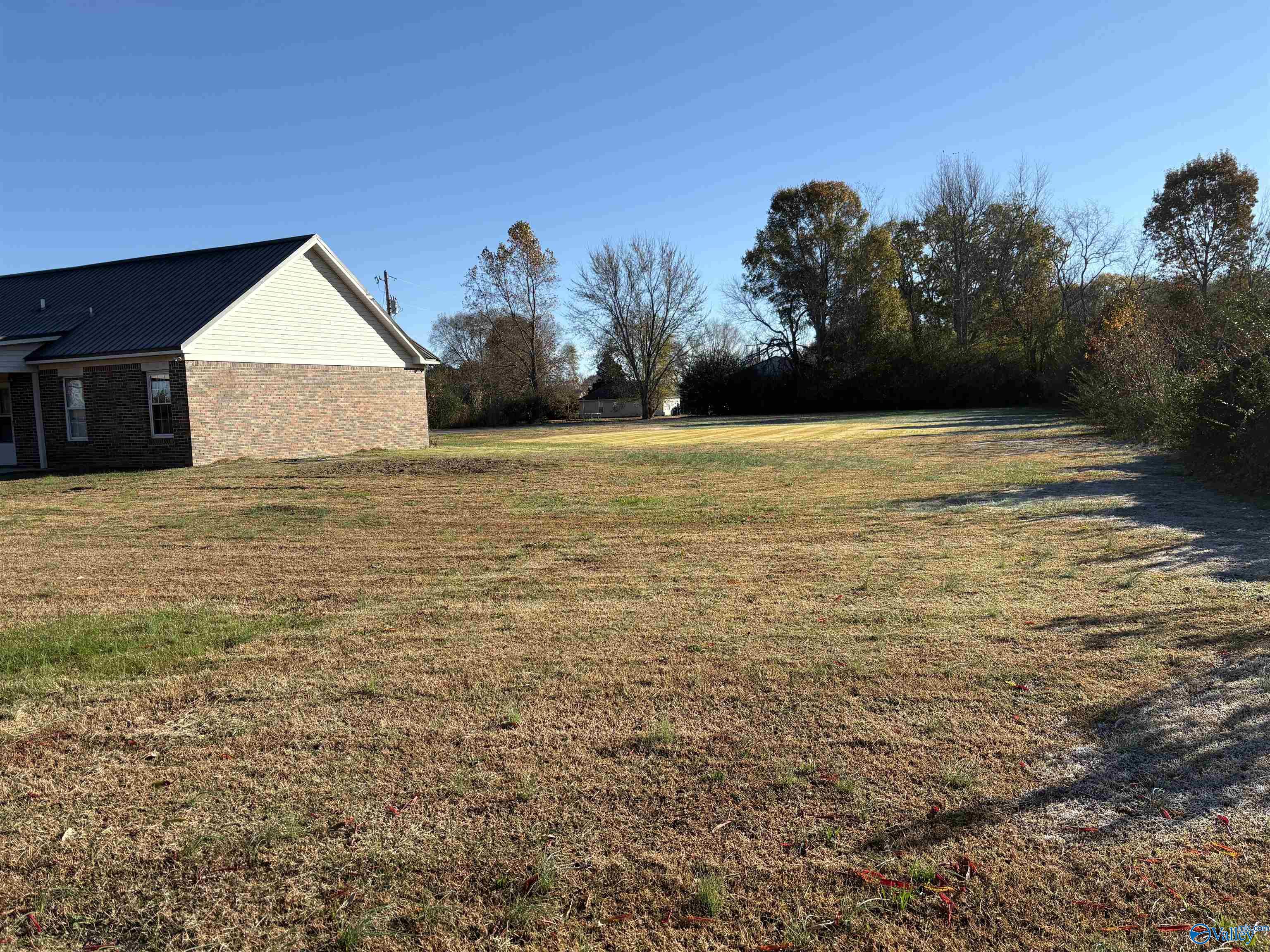 Hazel Green, Alabama 35750, United States, 3 Bedrooms Bedrooms, ,3 BathroomsBathrooms,Residential,Active,242758