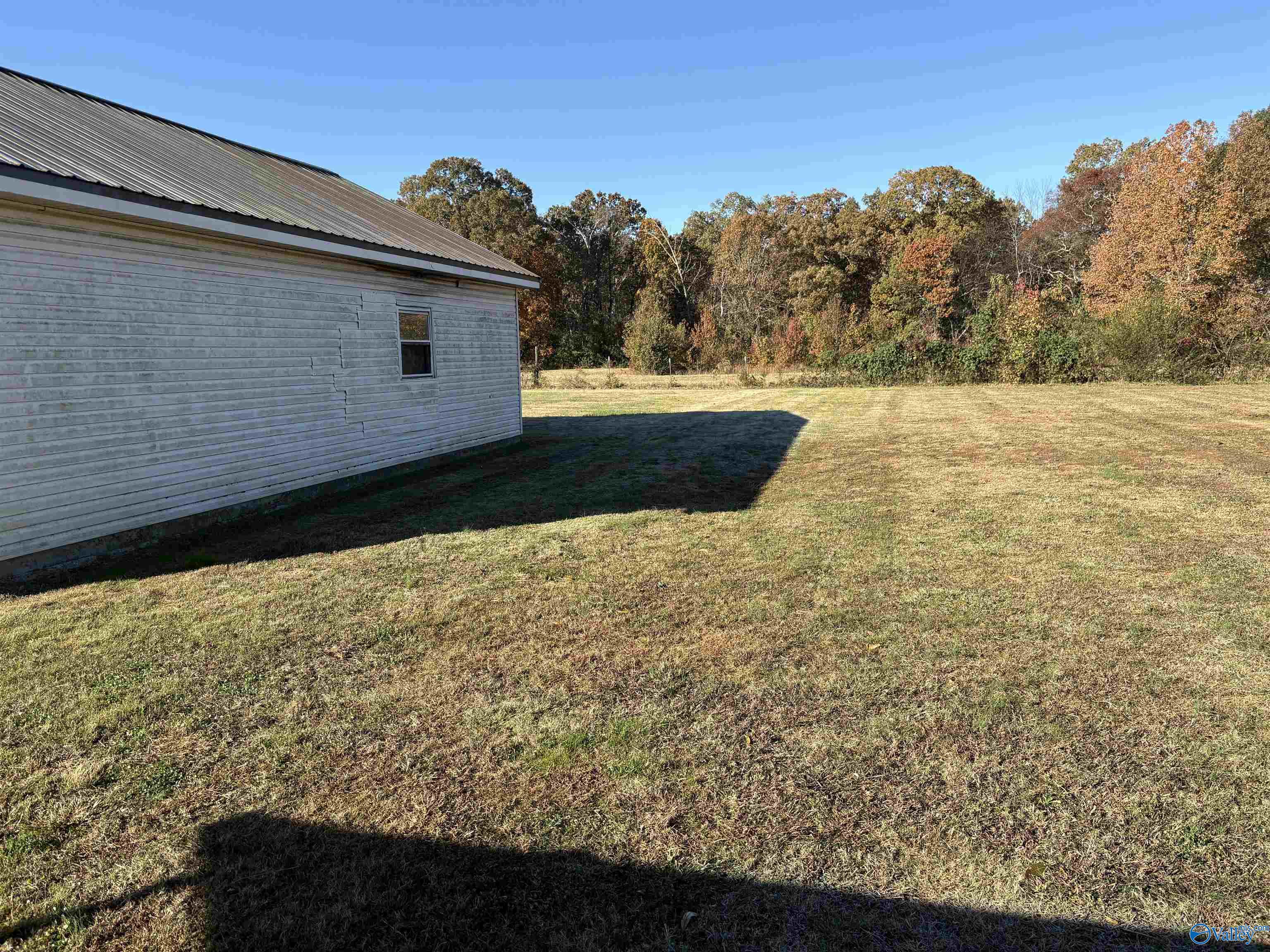 Hazel Green, Alabama 35750, United States, 3 Bedrooms Bedrooms, ,3 BathroomsBathrooms,Residential,Active,242758