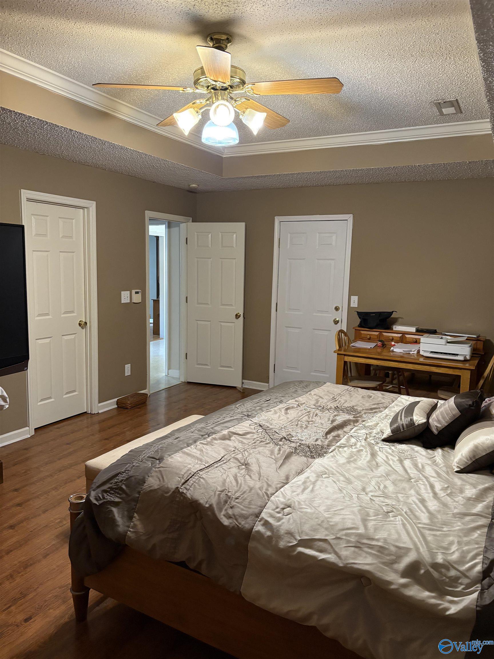 Hazel Green, Alabama 35750, United States, 3 Bedrooms Bedrooms, ,3 BathroomsBathrooms,Residential,Active,242758