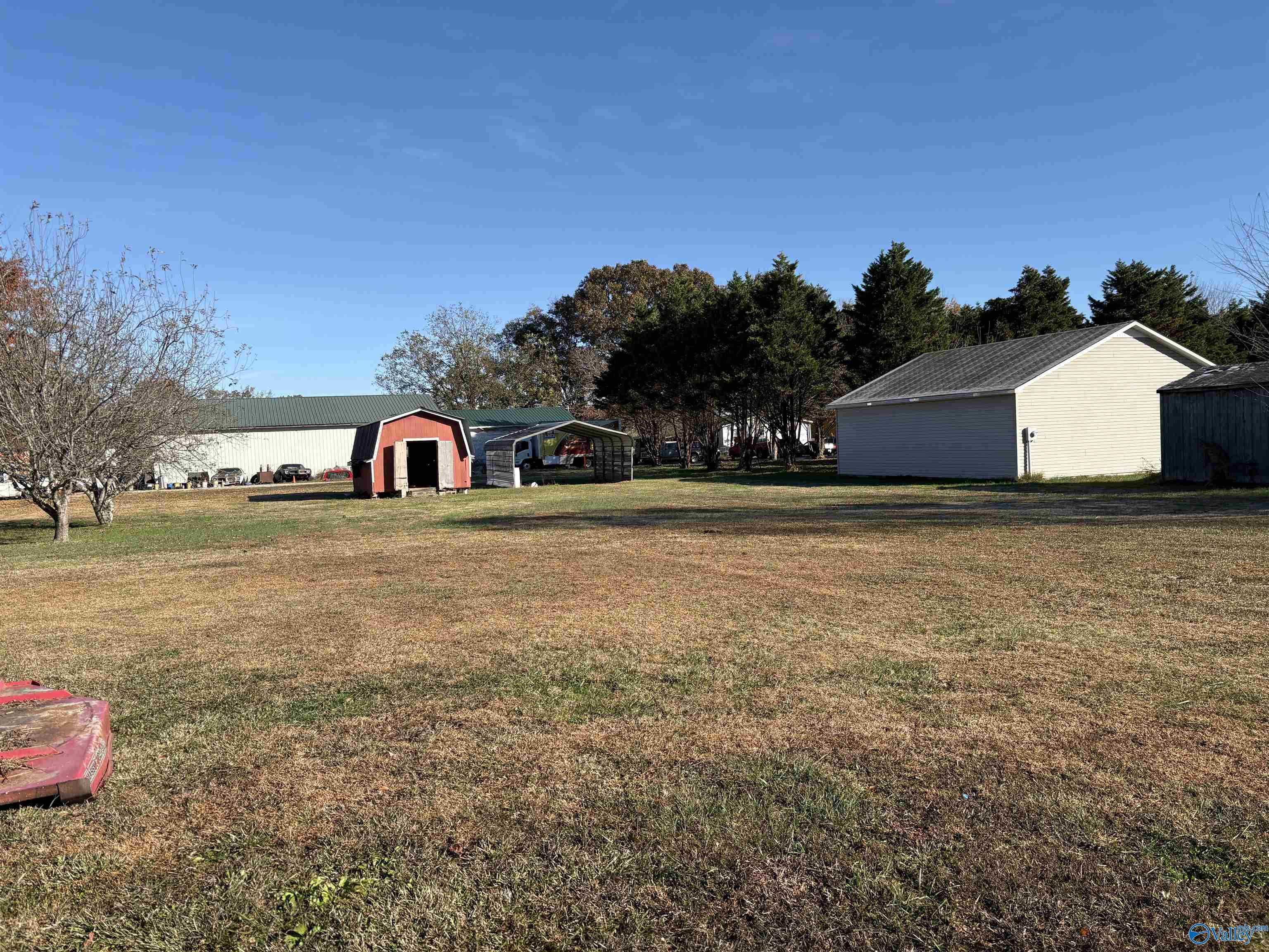 Hazel Green, Alabama 35750, United States, 3 Bedrooms Bedrooms, ,3 BathroomsBathrooms,Residential,Active,242758